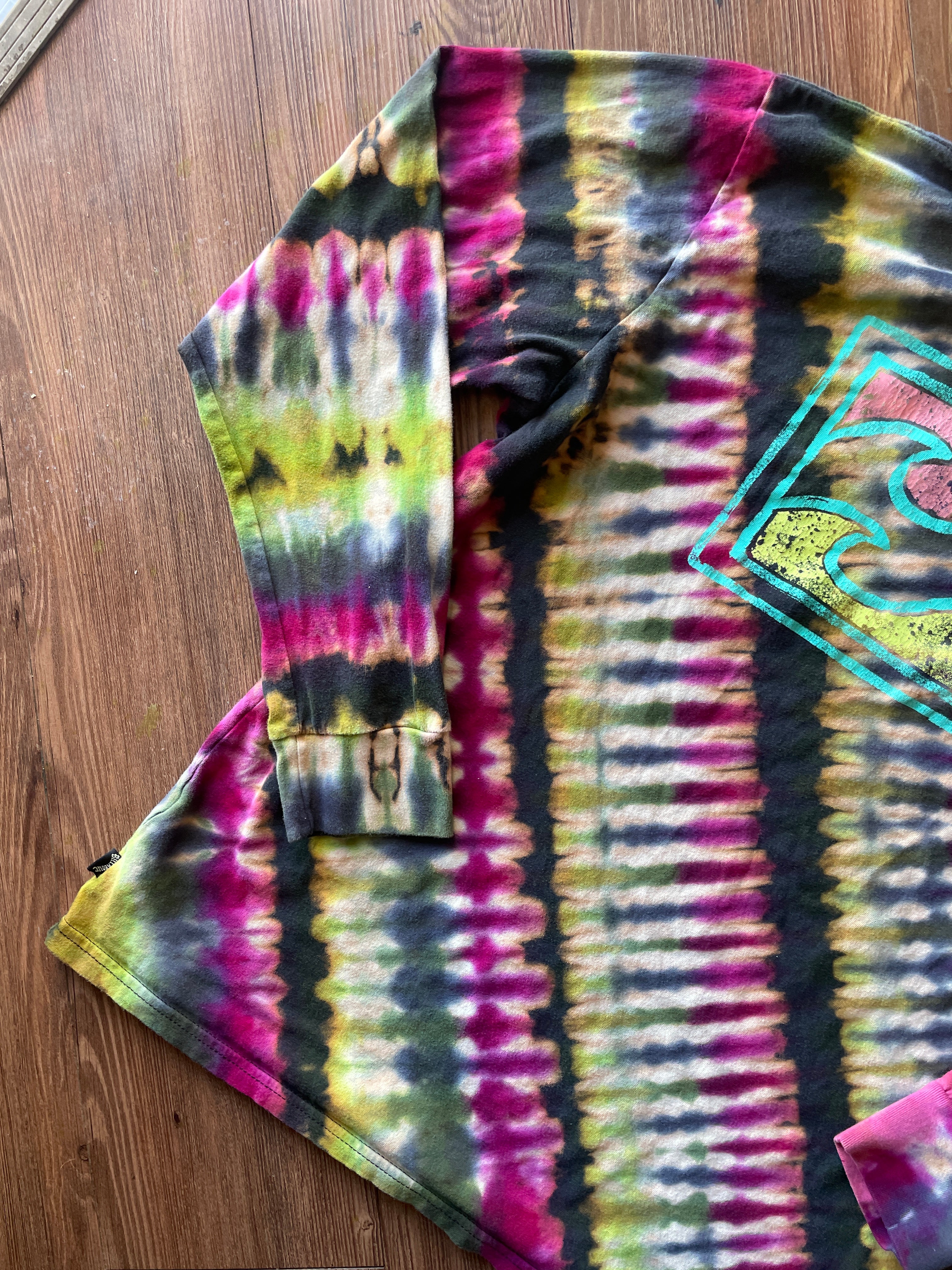 LARGE Men’s Billabong Waves Handmade Tie Dye Long Sleeve T-Shirt | One-Of-a-Kind Black, Pink, and Blue Long Sleeve