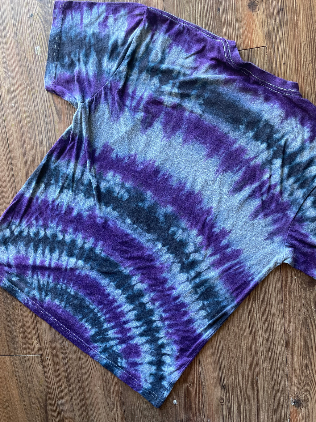 LARGE Men’s Purple Mountain Majesty Handmade Tie Dye T-Shirt | One-Of-a-Kind Purple, Gray, and Black Short Sleeve