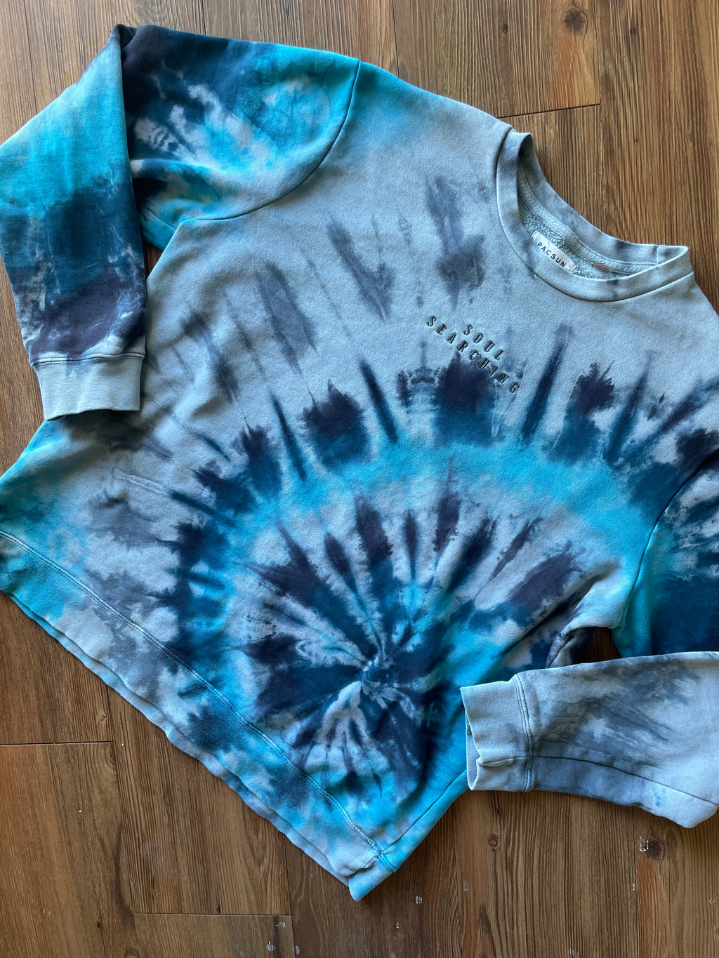 LARGE Men’s PacSun Soul Searching Handmade Tie Dye Sweatshirt | One-Of-a-Kind Blue Spiral Long Sleeve