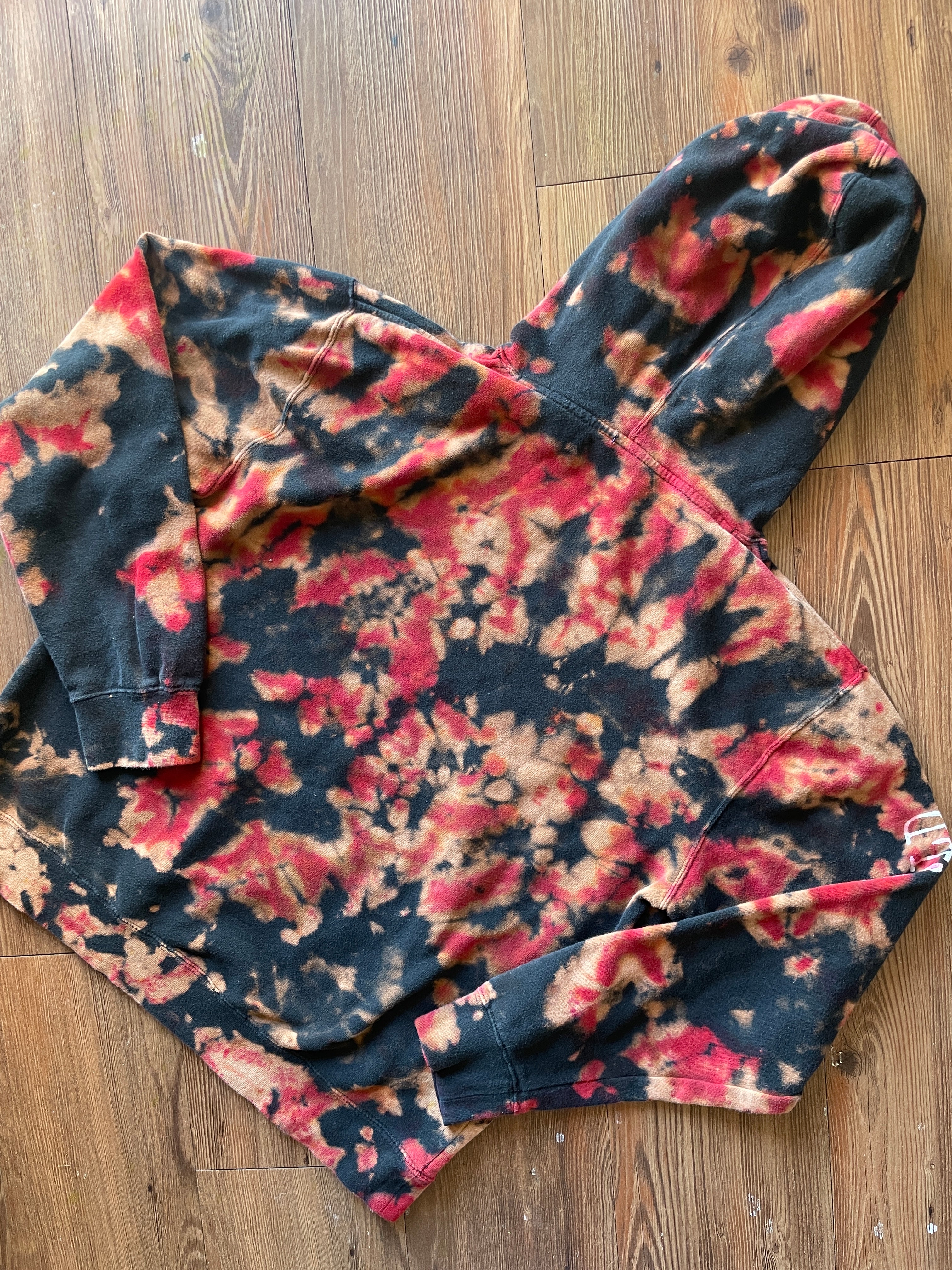 MEDIUM Men’s Avenged Sevenfold Handmade Tie Dye Hoodie | One-Of-a-Kind Red and Black Long Sleeve Sweatshirt