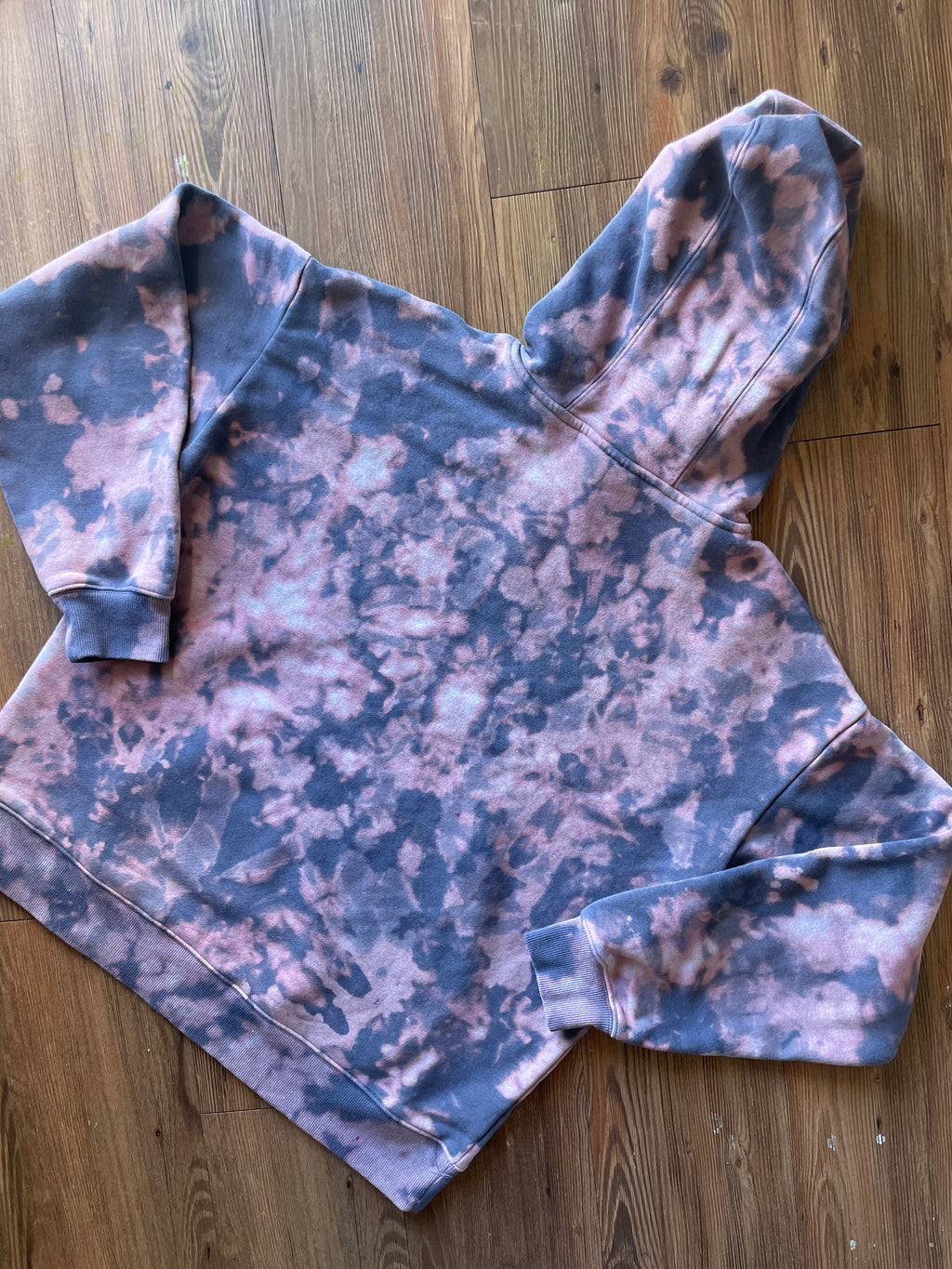 LARGE Men’s Handmade Fila Tie Dye Hoodie | One-Of-a-Kind Pastel Purple and Gray Long Sleeve Sweatshirt