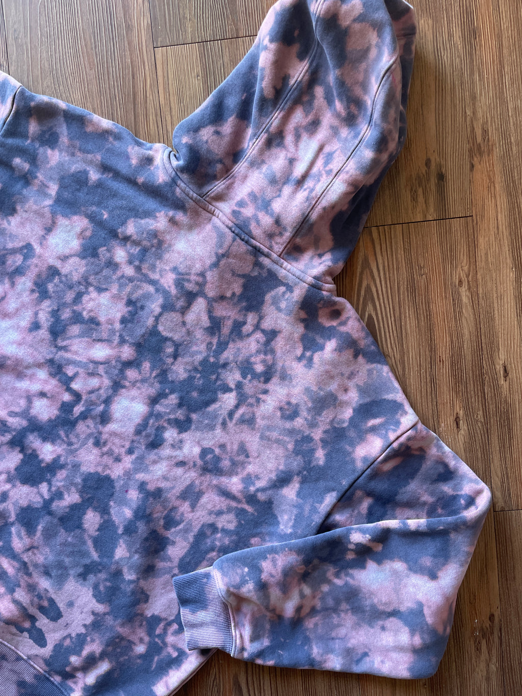 LARGE Men’s Handmade Fila Tie Dye Hoodie | One-Of-a-Kind Pastel Purple and Gray Long Sleeve Sweatshirt