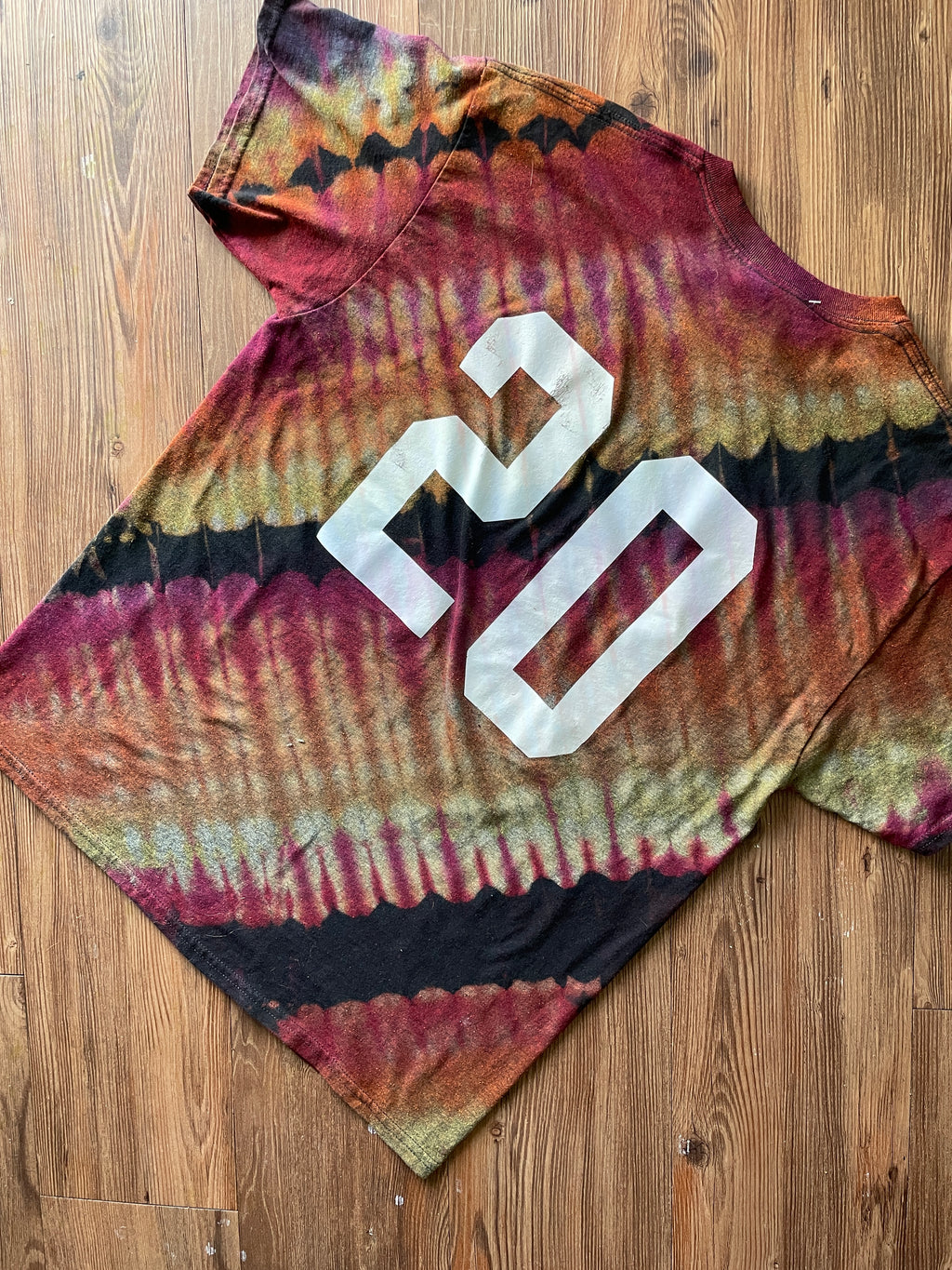 Large Men’s Utah Sucks Don't Move Here Handmade Reverse Tie Dye T-Shirt | One-Of-a-Kind Black and Red Pleated Short Sleeve