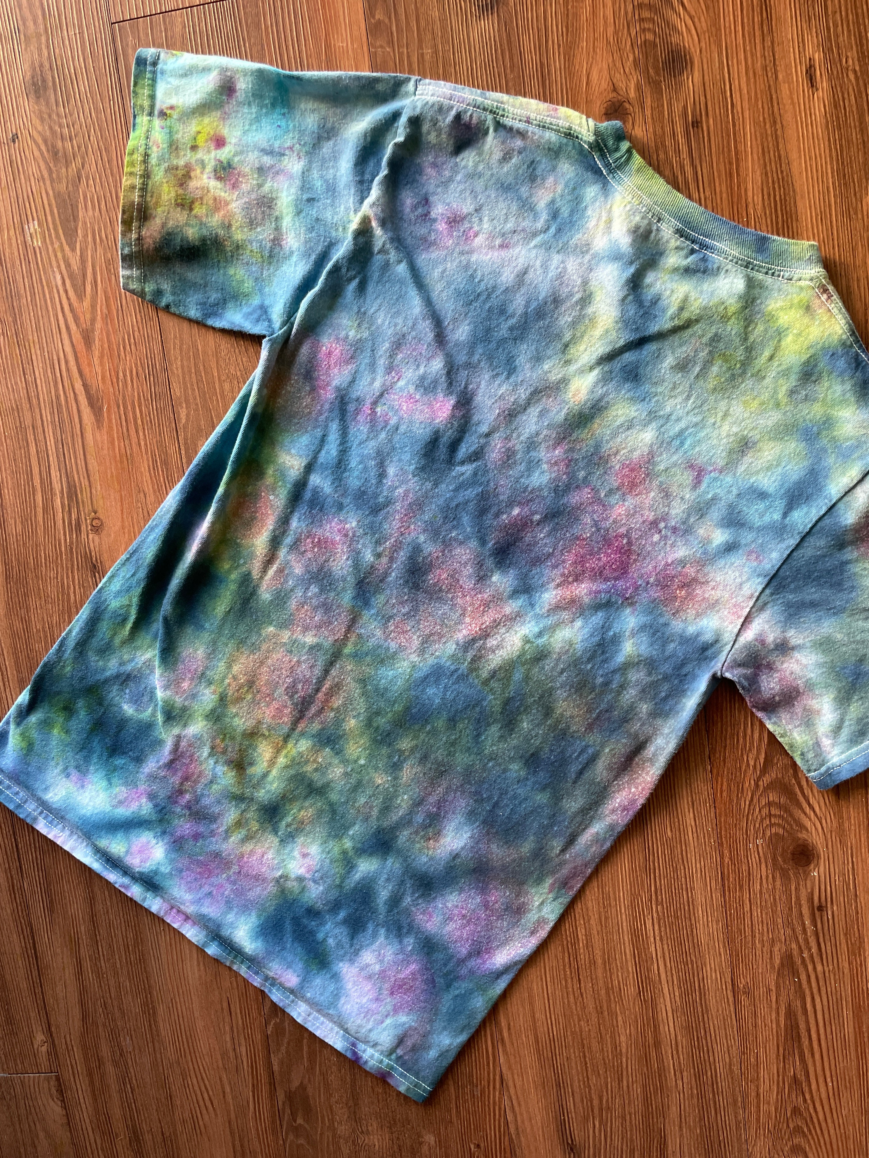 Small Men’s 2018 40th Annual Snowbird Bicycle Hill Climb Galaxy Handmade Tie Dye T-Shirt | One-Of-a-Kind Pastel Blue and Green Short Sleeve