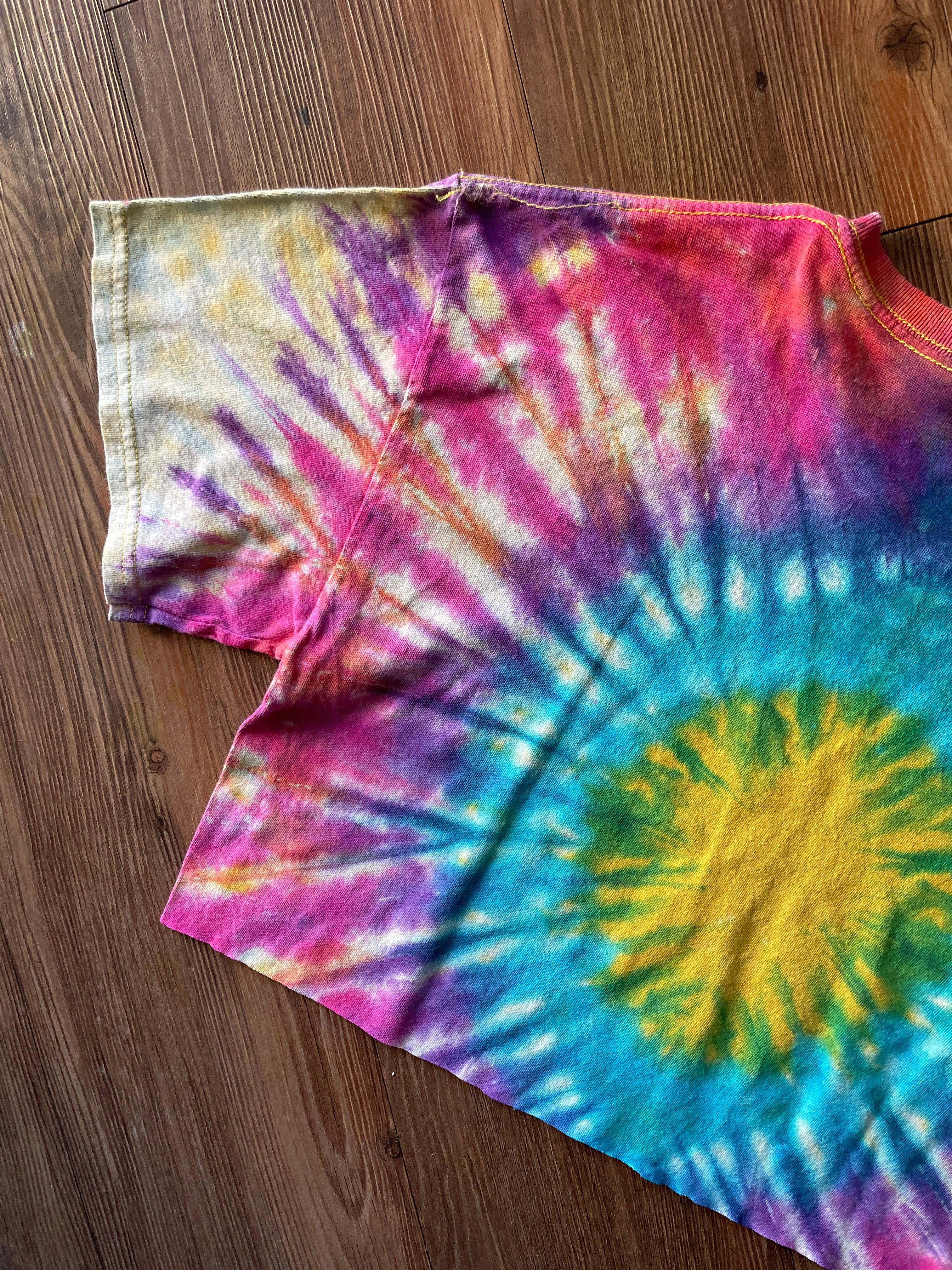 Large Men’s Utah Royals Home Opener Handmade Tie Dye Cropped T-Shirt | Yellow Jewel Tones Reverse Tie Dye Short Sleeve Crop Top