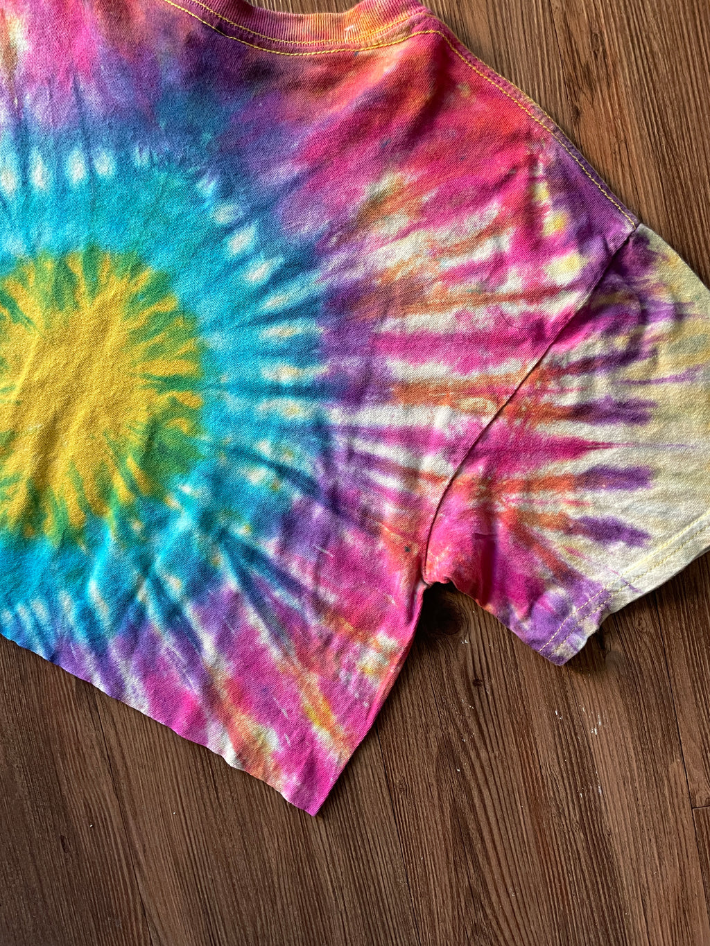 Large Men’s Utah Royals Home Opener Handmade Tie Dye Cropped T-Shirt | Yellow Jewel Tones Reverse Tie Dye Short Sleeve Crop Top