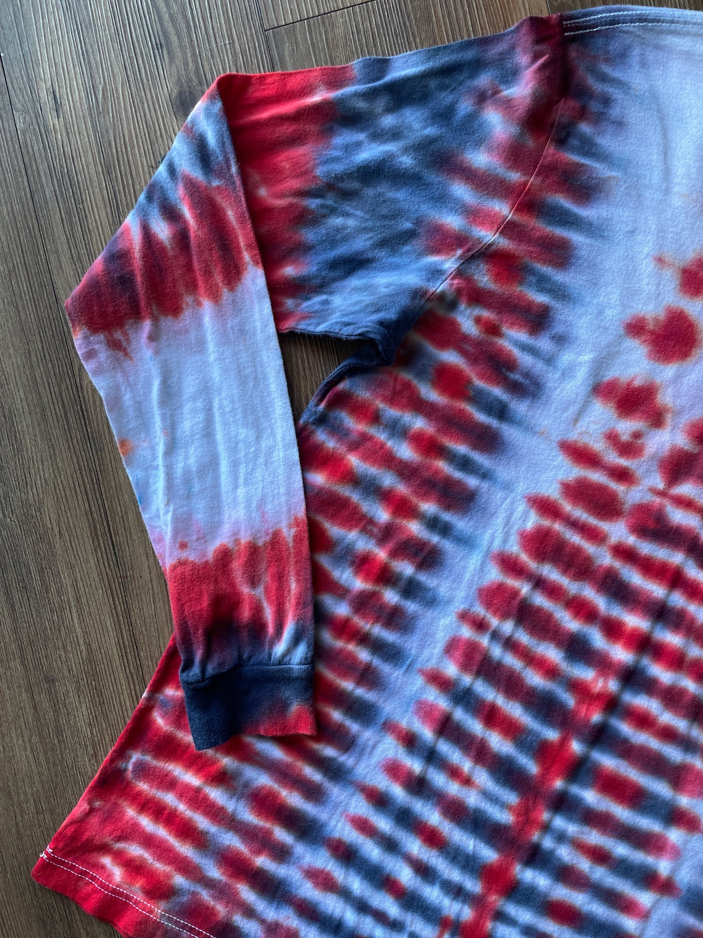 Large Men’s Utah Utes Handmade Tie Dye T-Shirt | Red and Black U of U Pleated Tie Dye Long  Sleeve