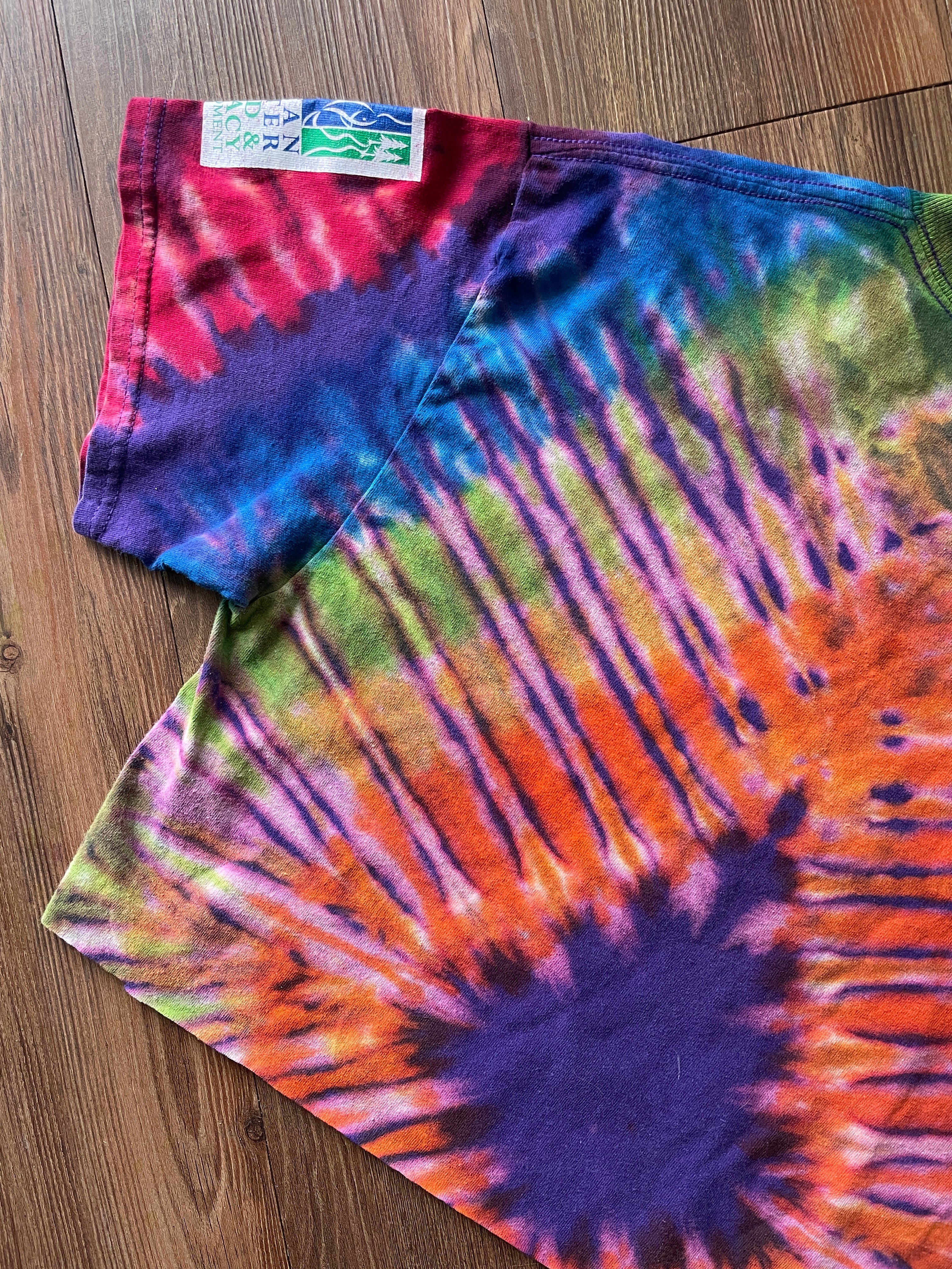 MEDIUM Men’s Climbing Tie Dye Cropped T-Shirt | Purple and Rainbow Reverse Tie Dye Short Sleeve Crop Top