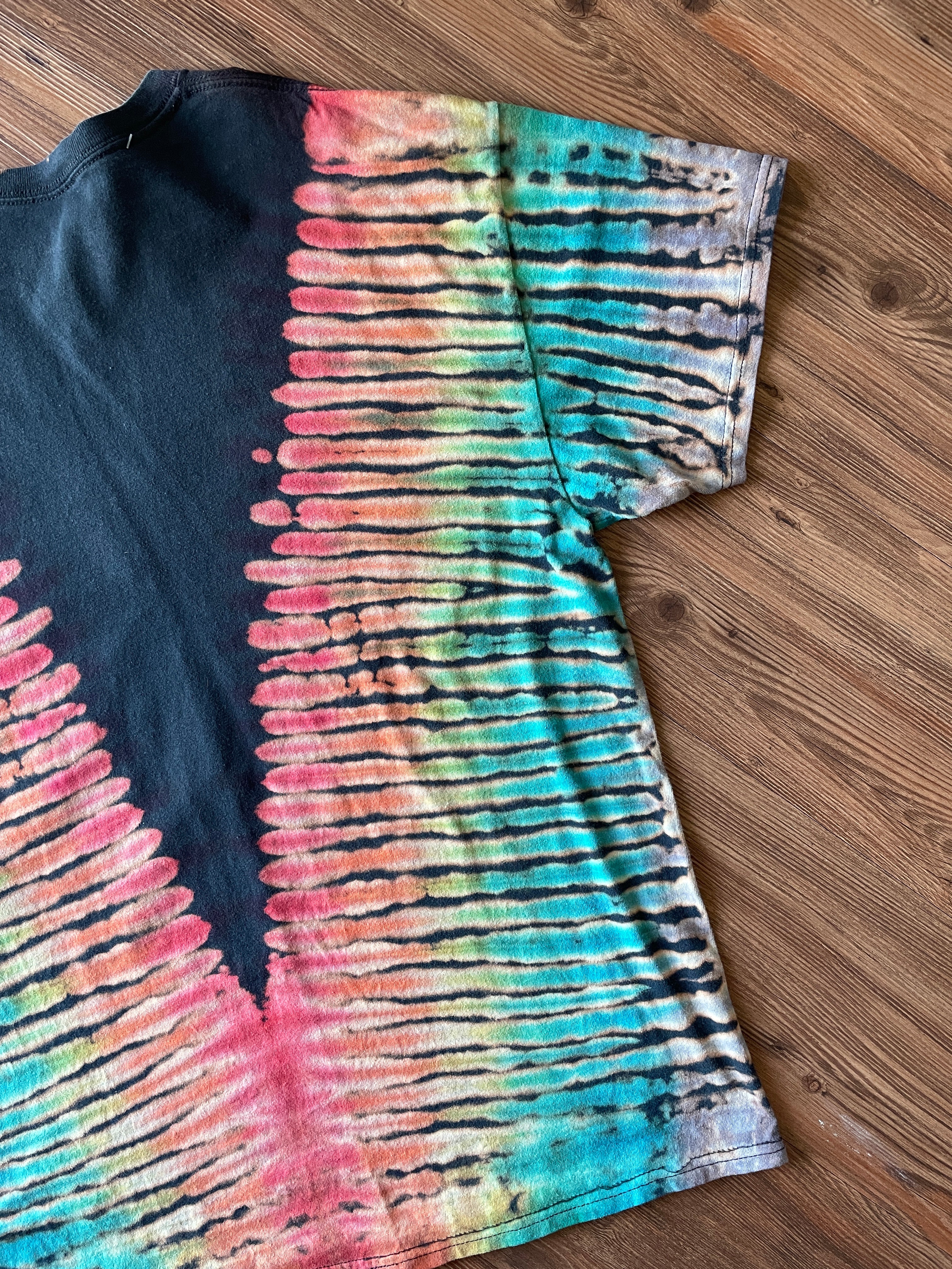 XL Men’s I Heart Chicacgo Handmade Tie Dye T-Shirt | Rainbow Pleated Bleach Dye Tie Dye Short Sleeve