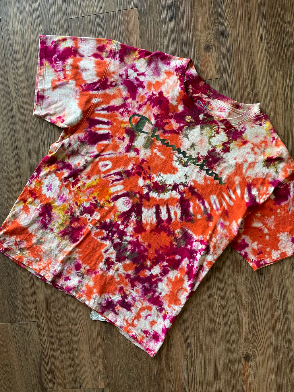 Large Champion Handmade Tie Dye T-Shirt | Orange and Earth Tones Crumpled Tie Dye Short Sleeve
