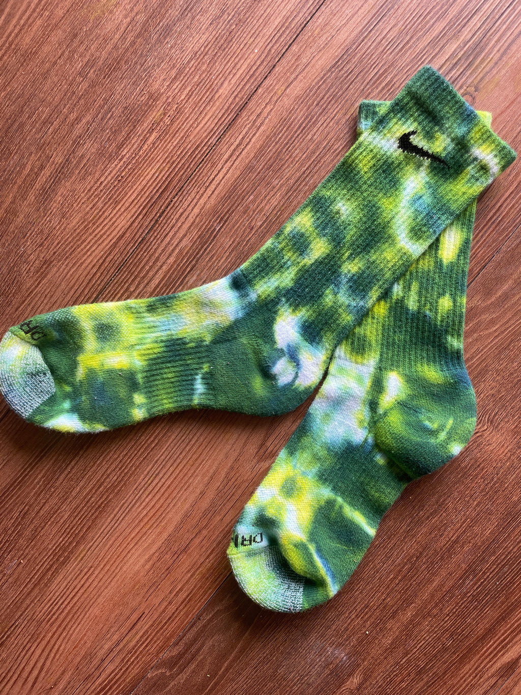 Bright Green, Blue, and White Tie Dye Nike Dri-FIT Training Socks - Size Medium (Men's 6-8/Women's 7-10)