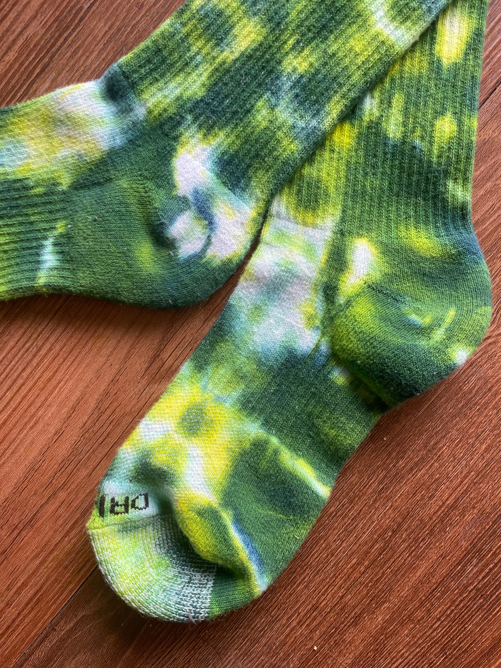 Bright Green, Blue, and White Tie Dye Nike Dri-FIT Training Socks - Size Medium (Men's 6-8/Women's 7-10)