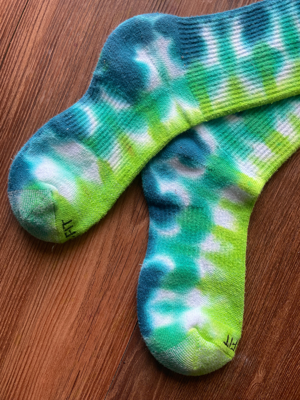 Blue, Green, and Teal Tie Dye Nike Dri-FIT Training Socks - Size Medium (Men's 6-8/Women's 7-10)