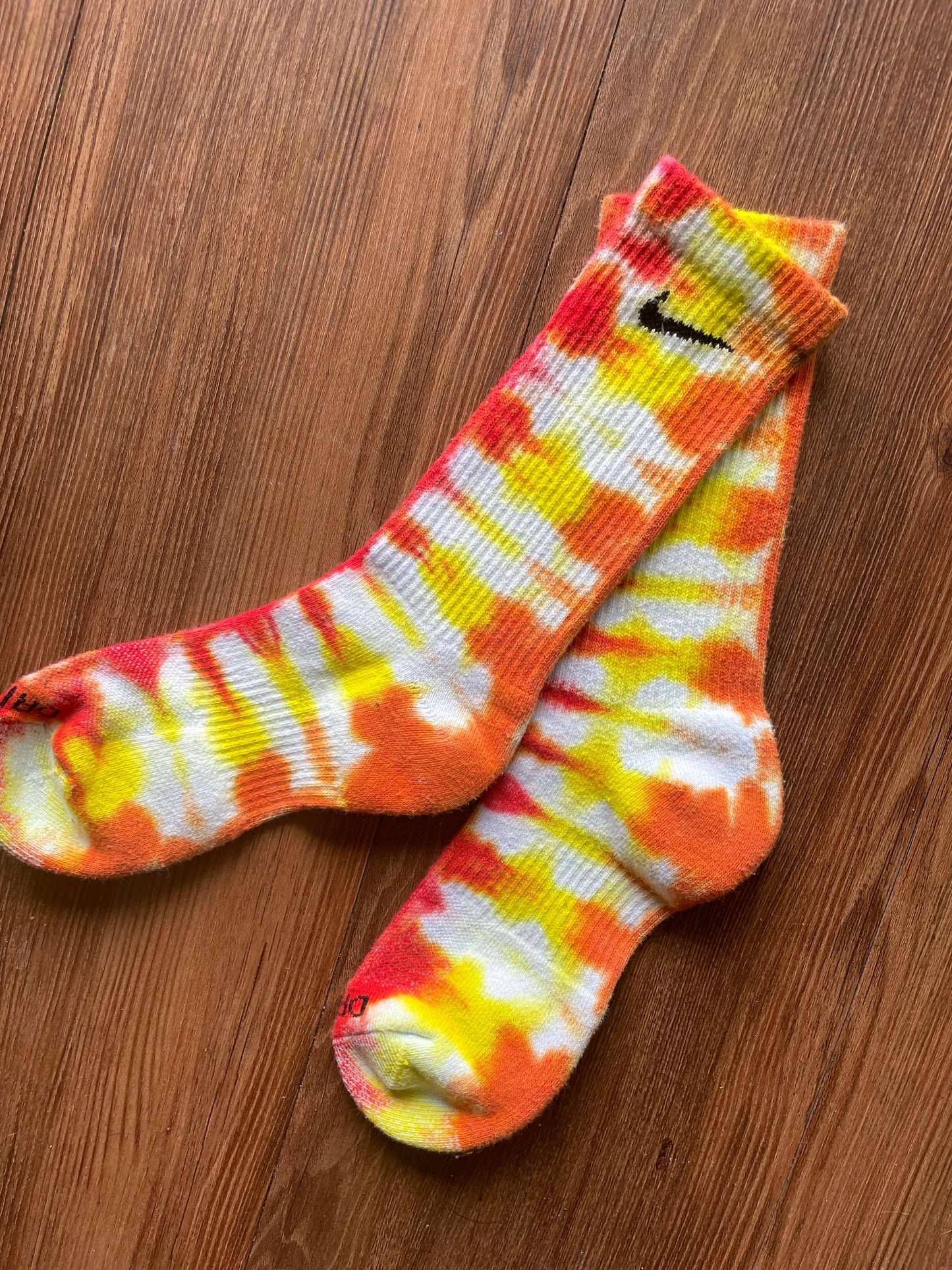 Red, Orange, and Yellow Tie Dye Nike Dri-FIT Training Socks - Size Medium (Men's 6-8/Women's 7-10)