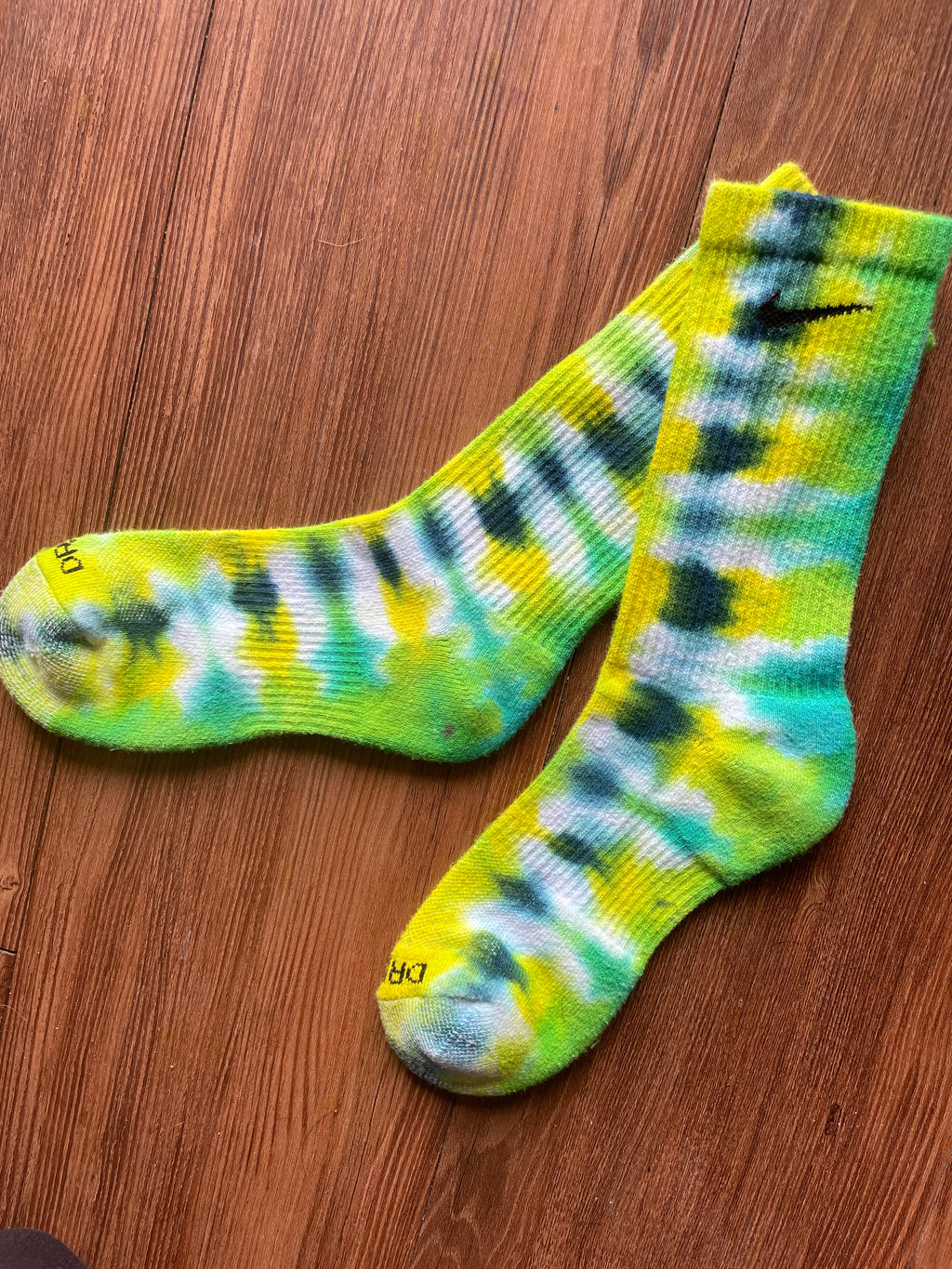 Bright Green, Yellow, and Blue Tie Dye Nike Dri-FIT Training Socks - Size Medium (Men's 6-8/Women's 7-10)
