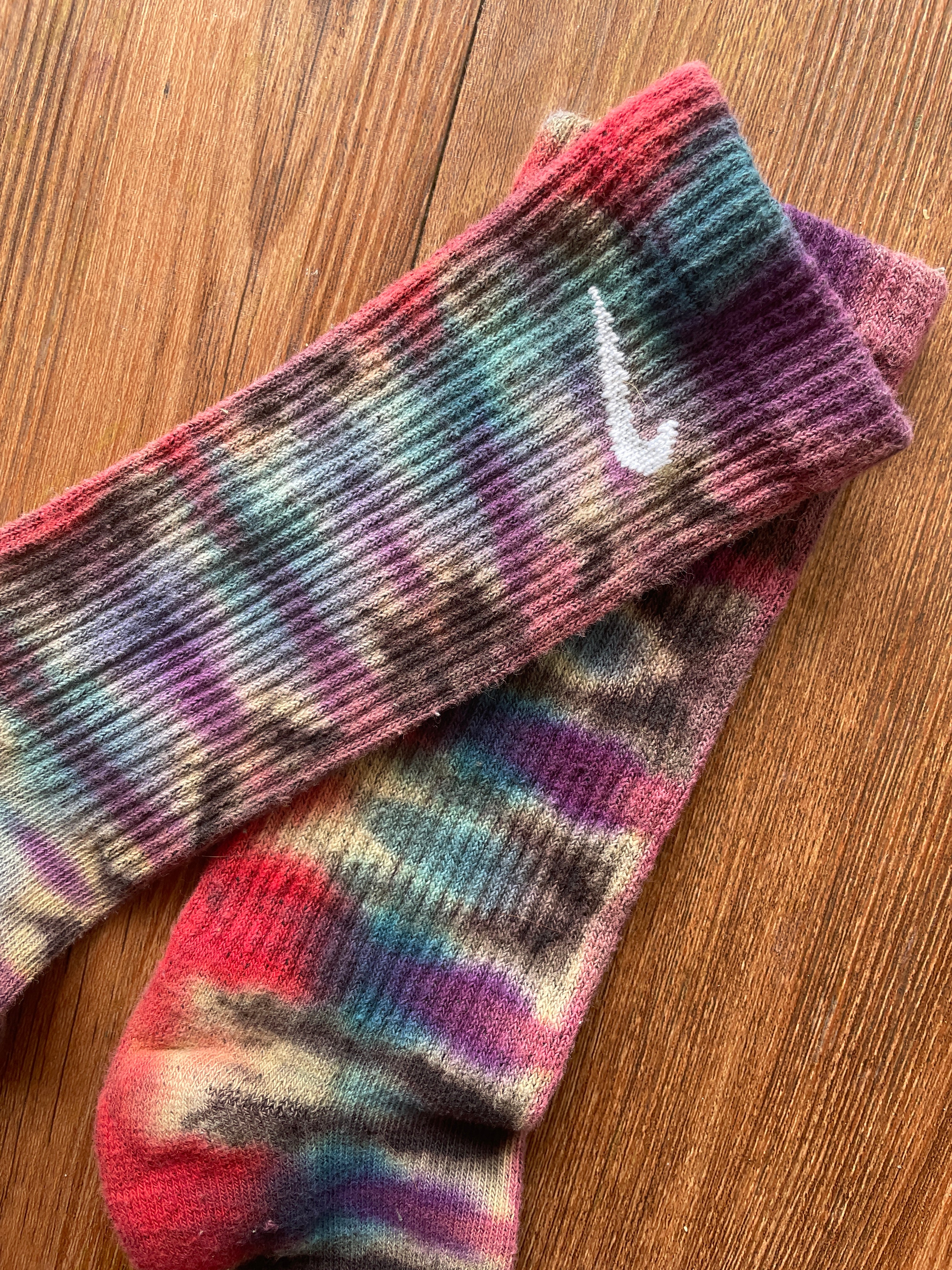 Red, Blue, and Red Reverse Tie Dye Nike Dri-FIT Training Socks - Size Medium (Men's 6-8/Women's 7-10)