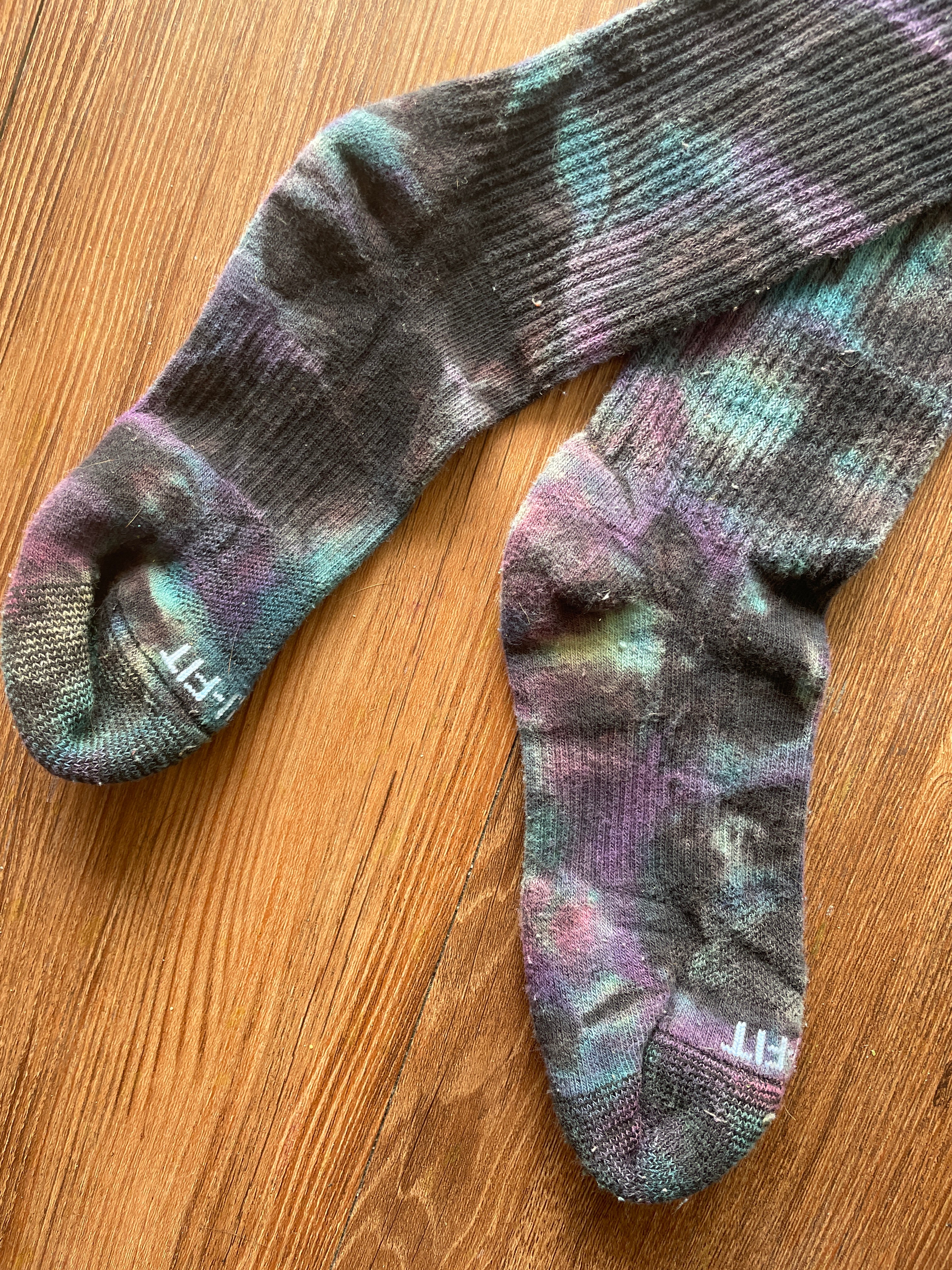 Purple, Blue, and Black Reverse Tie Dye Nike Dri-FIT Training Socks - Size Medium (Men's 6-8/Women's 7-10)
