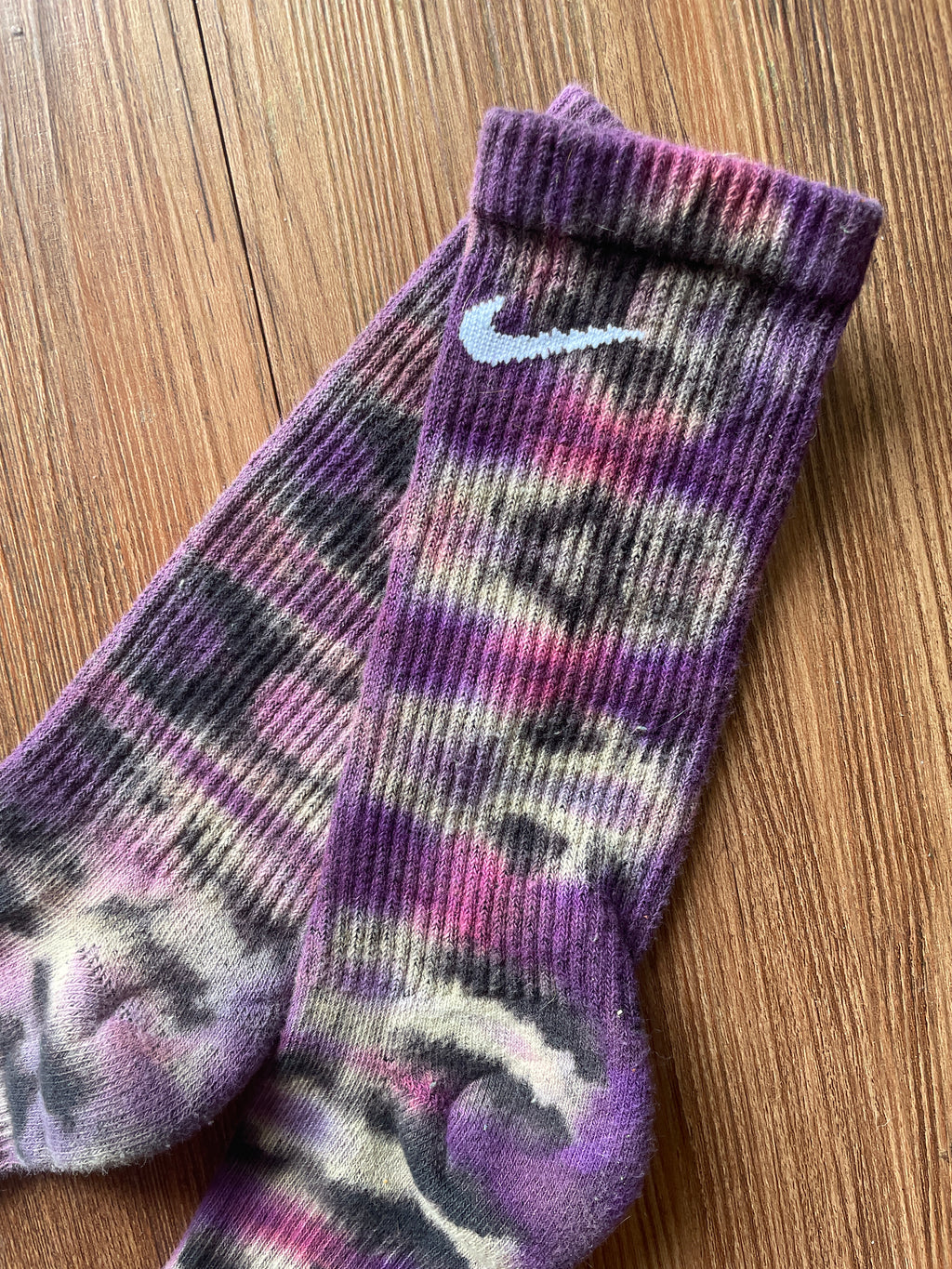 Pink, Purple, and Black Reverse Tie Dye Nike Dri-FIT Training Socks - Size Medium (Men's 6-8/Women's 7-10)