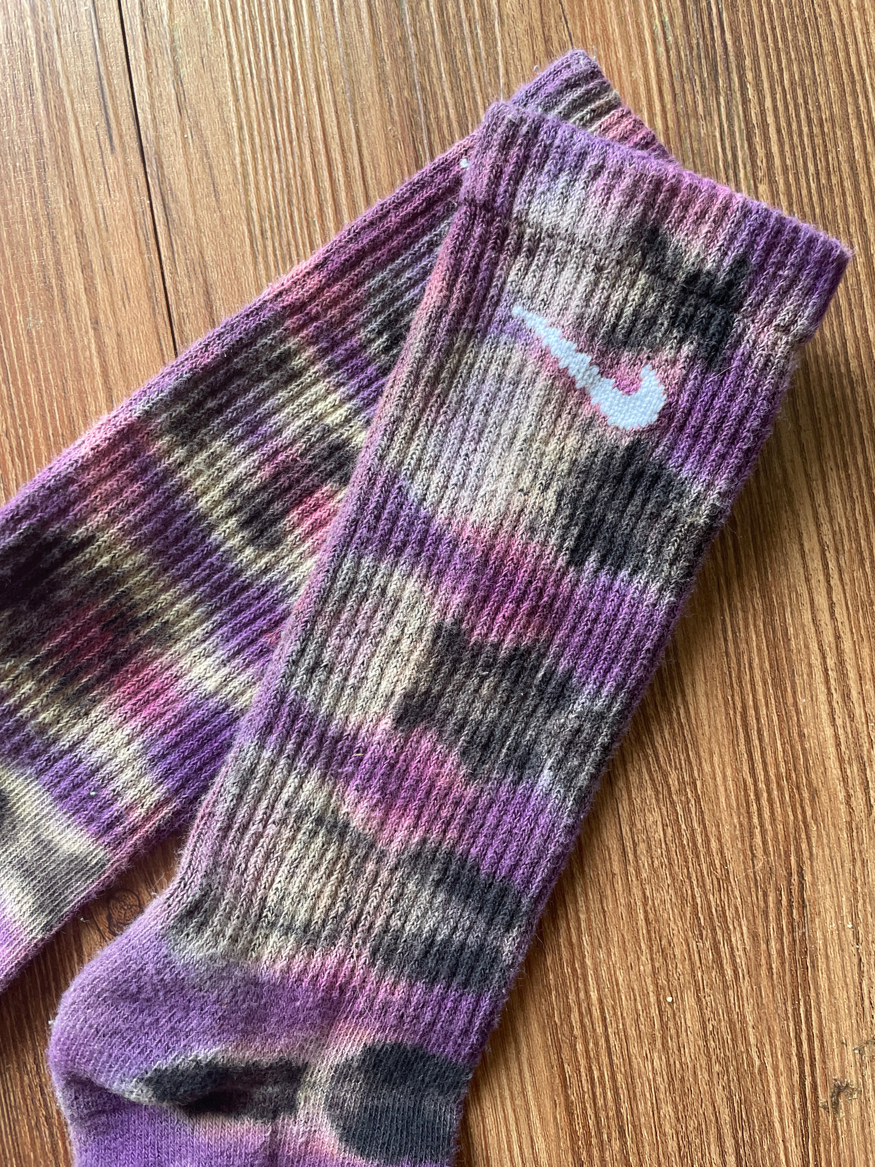 Pink, Purple, and Black Reverse Tie Dye Nike Dri-FIT Training Socks - Size Medium (Men's 6-8/Women's 7-10)