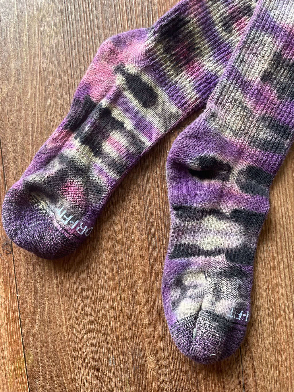 Pink, Purple, and Black Reverse Tie Dye Nike Dri-FIT Training Socks - Size Medium (Men's 6-8/Women's 7-10)