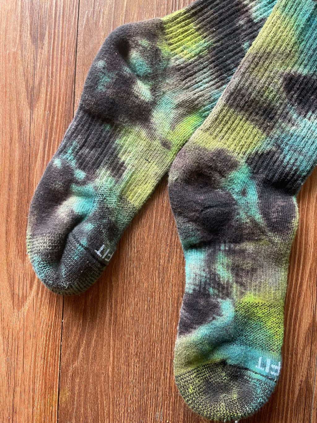 Bright Green, Turquoise, and Black Reverse Tie Dye Nike Dri-FIT Training Socks - Size Medium (Men's 6-8/Women's 7-10)