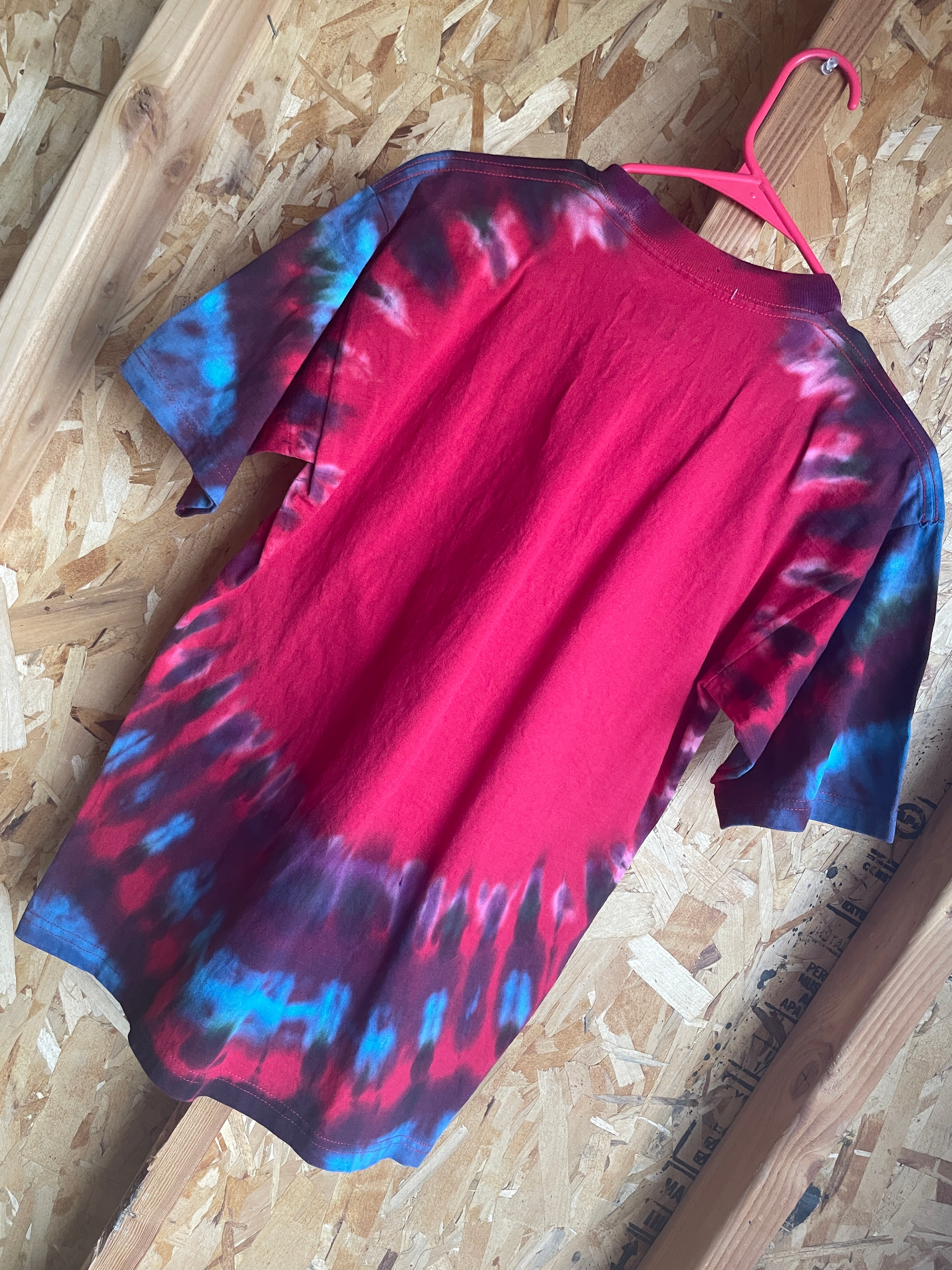 Medium Men’s University of Utah Headress Handmade Tie Dye T-Shirt | Red and Black Pleated Tie Dye Short Sleeve