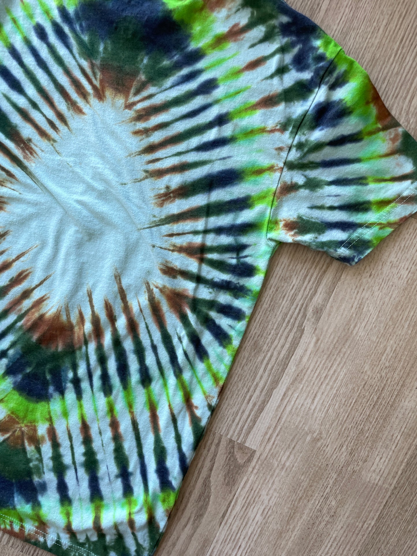 XS Men’s Wild Lucille Trigger Warning Handmade Tie Dye T-Shirt | One-Of-a-Kind Green and Brown Pleated Short Sleeve