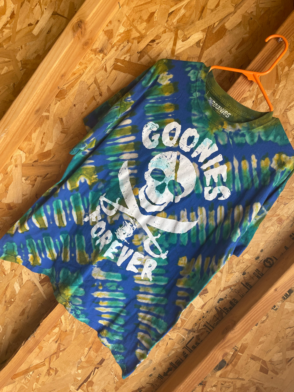 Large Men’s Goonies Forever Handmade Tie Dye T-Shirt | Green and Blue Pleated Tie Dye Short Sleeve