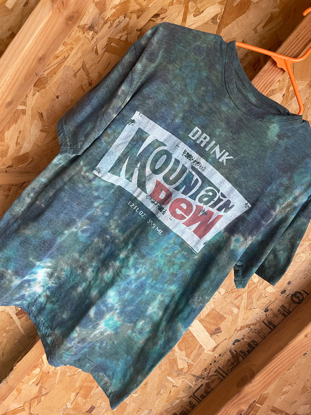 Large Men’s Mountain Dew Handmade Tie Dye T-Shirt | Green Crumpled Tie Dye Short Sleeve