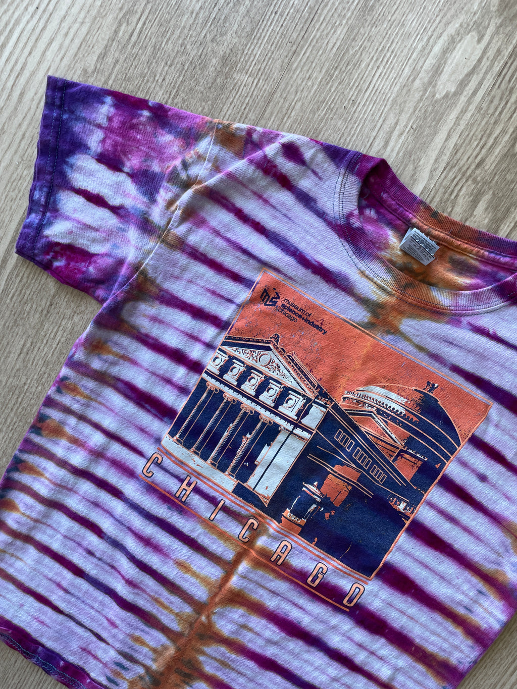 YOUTH MEDIUM Chicago Museum of Science and History Handmade Tie Dye T-Shirt | One-Of-a-Kind Pink and Purple Short Sleeve