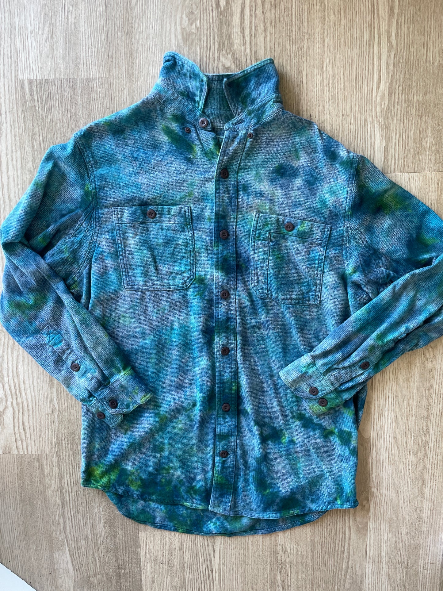 LARGE Men’s Duluth Trading Co Blue and Green Handmade Tie Dye Flannel Shirt | One-Of-a-Kind Upcycled Long Sleeve