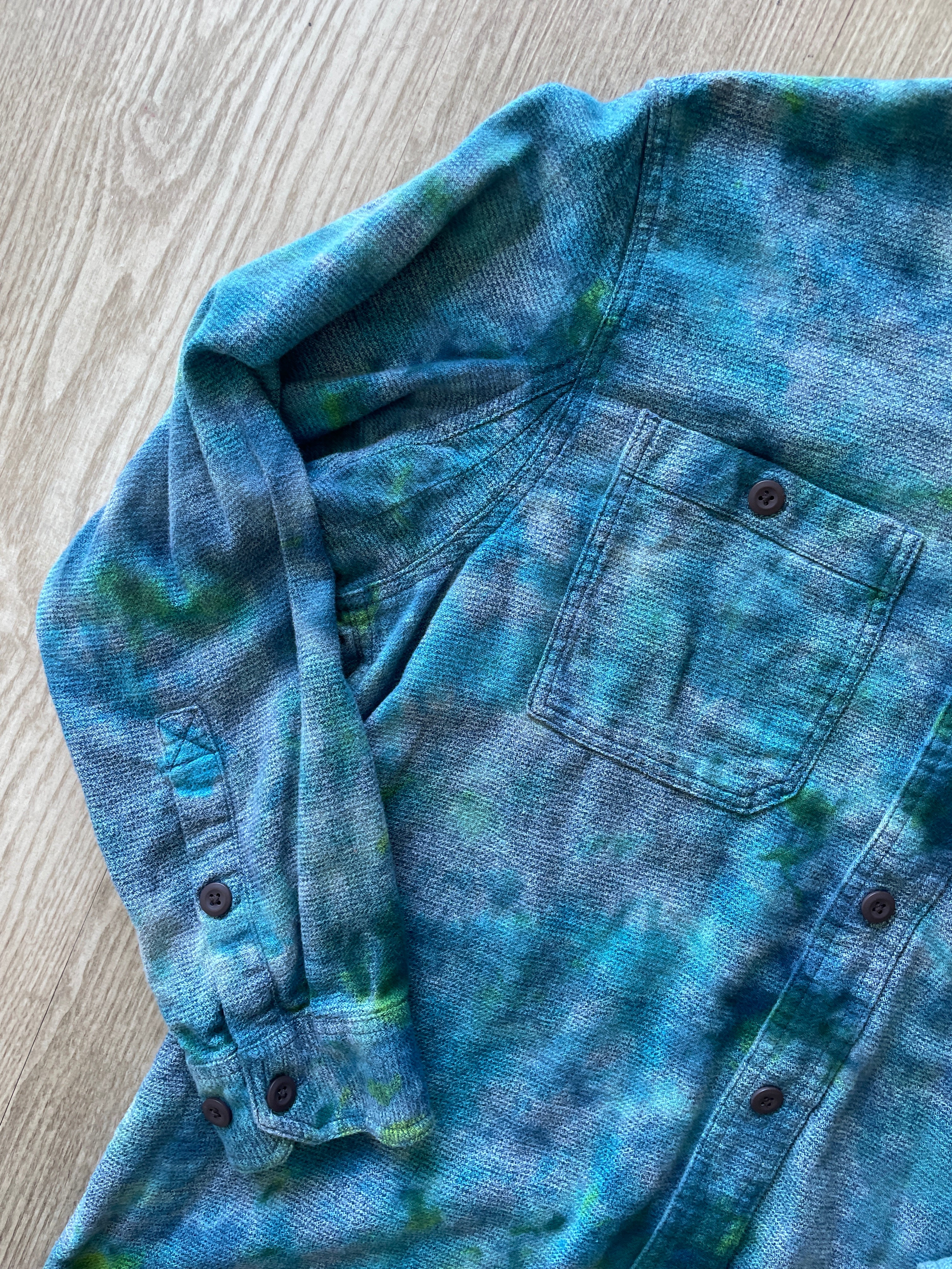 LARGE Men’s Duluth Trading Co Blue and Green Handmade Tie Dye Flannel Shirt | One-Of-a-Kind Upcycled Long Sleeve