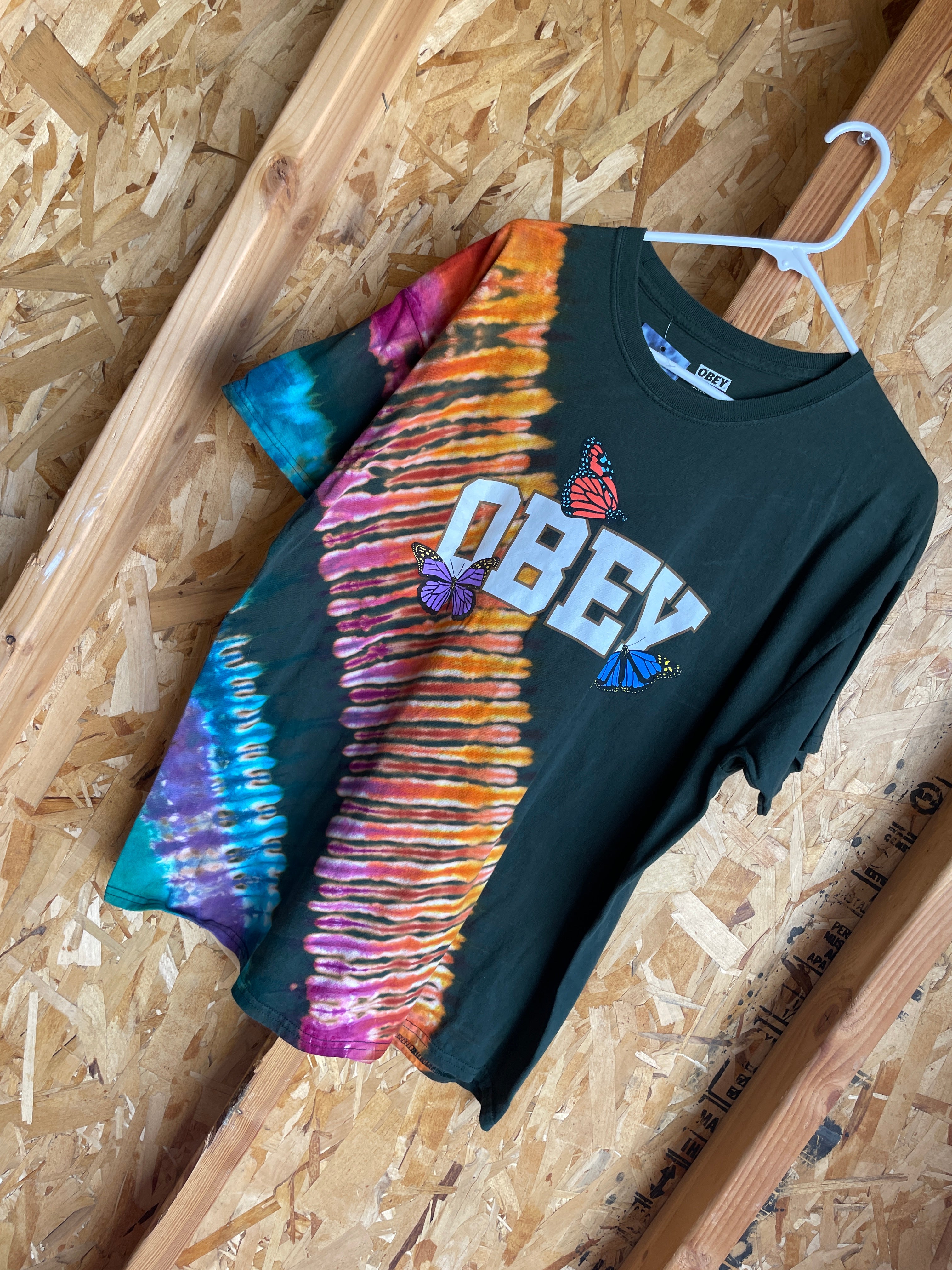 XL Men’s OBEY Handmade Tie Dye T-Shirt | Earth Tones Pleated Tie Dye Short Sleeve