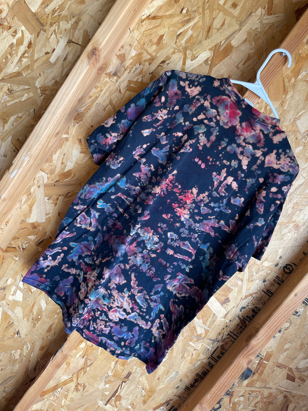 XL Men’s Sugar Skull Day of the Dead Handmade Tie Dye T-Shirt | Black, Red, and Purple Crumpled Tie Dye Short Sleeve