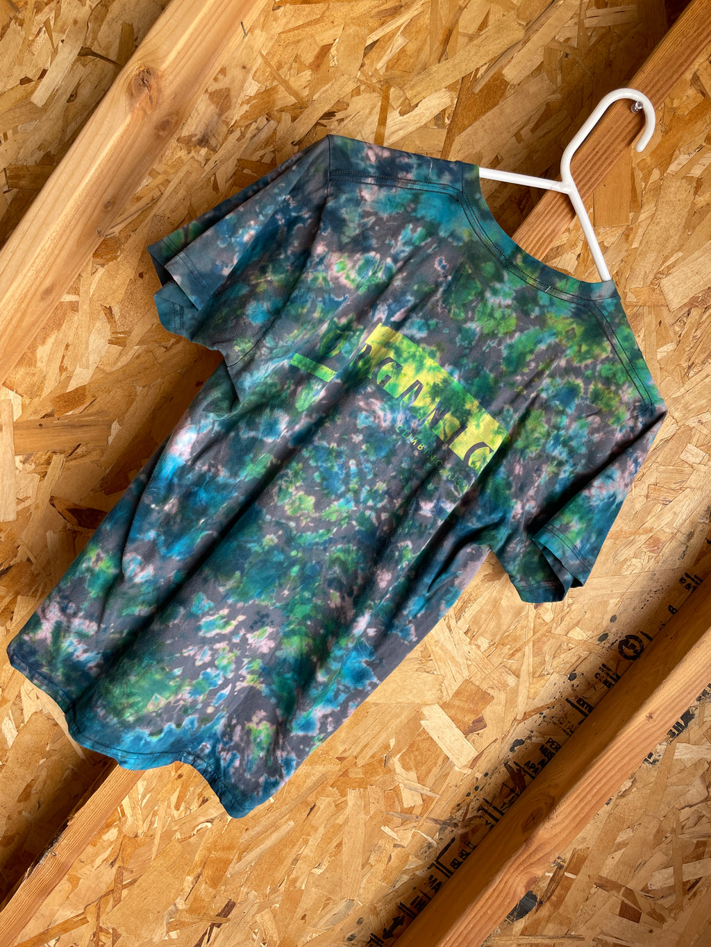 Small Men’s Organic Climbing Handmade Tie Dye T-Shirt | Gray, Blue, and Green Tie Dye Short Sleeve