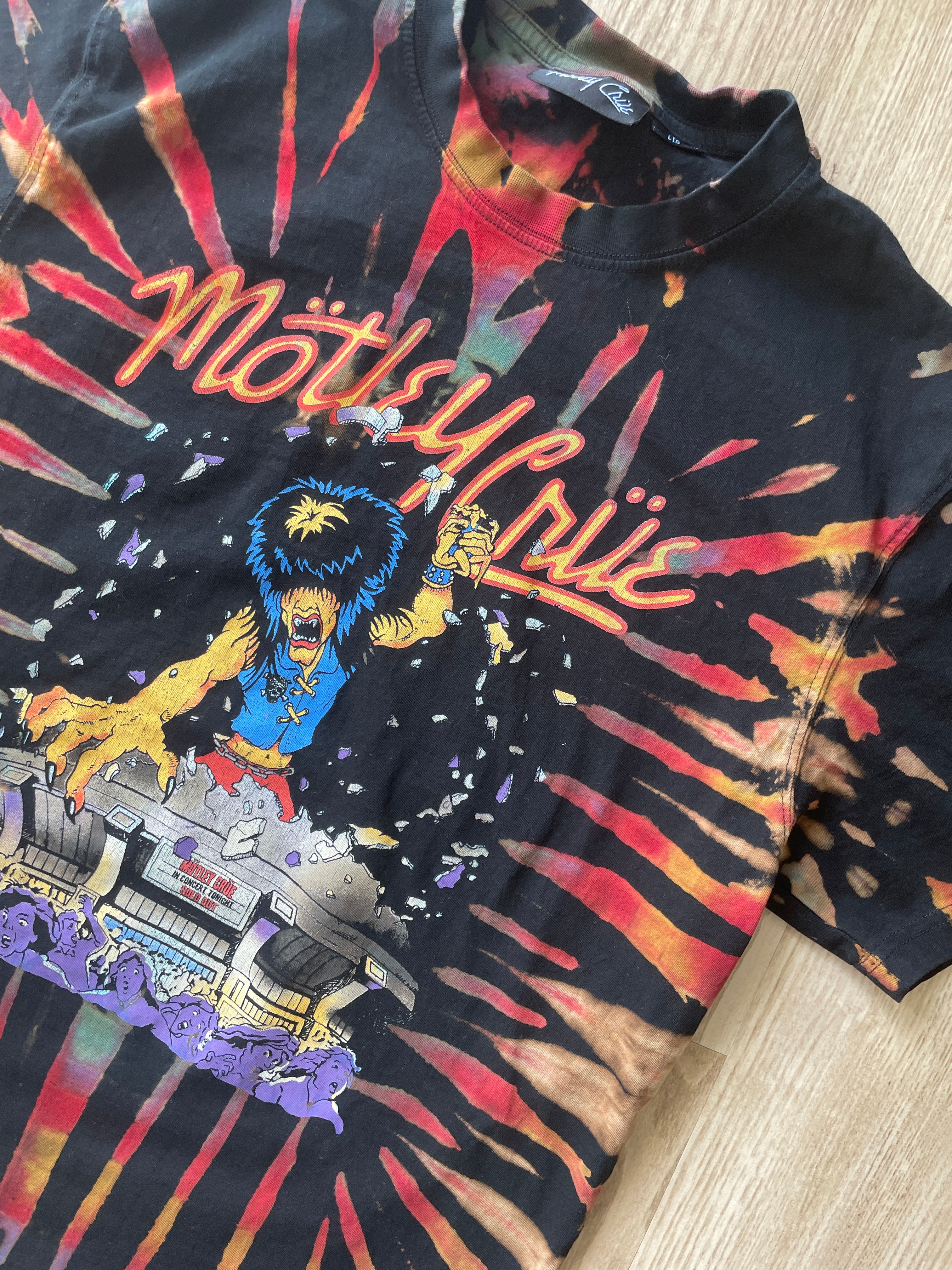 LARGE Men’s Motley Crue Handmade Reverse Tie Dye T-Shirt | One-Of-a-Kind Black, Red, and BlueShort Sleeve