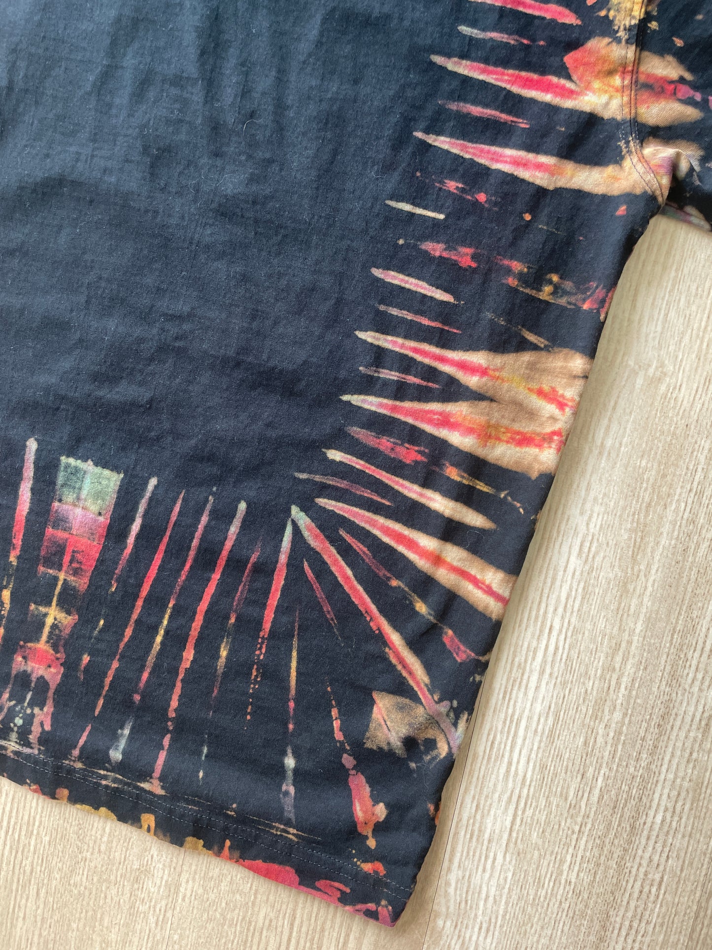 LARGE Men’s Motley Crue Handmade Reverse Tie Dye T-Shirt | One-Of-a-Kind Black, Red, and BlueShort Sleeve