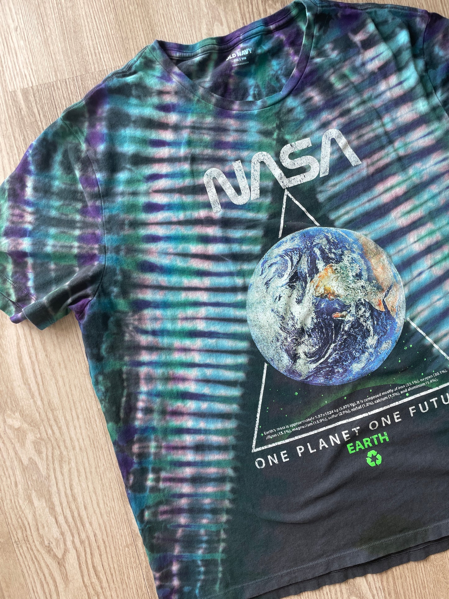 2XL Men’s NASA Planet Earth Handmade Reverse Tie Dye T-Shirt | One-Of-a-Kind Gray, Green, and Blue Short Sleeve