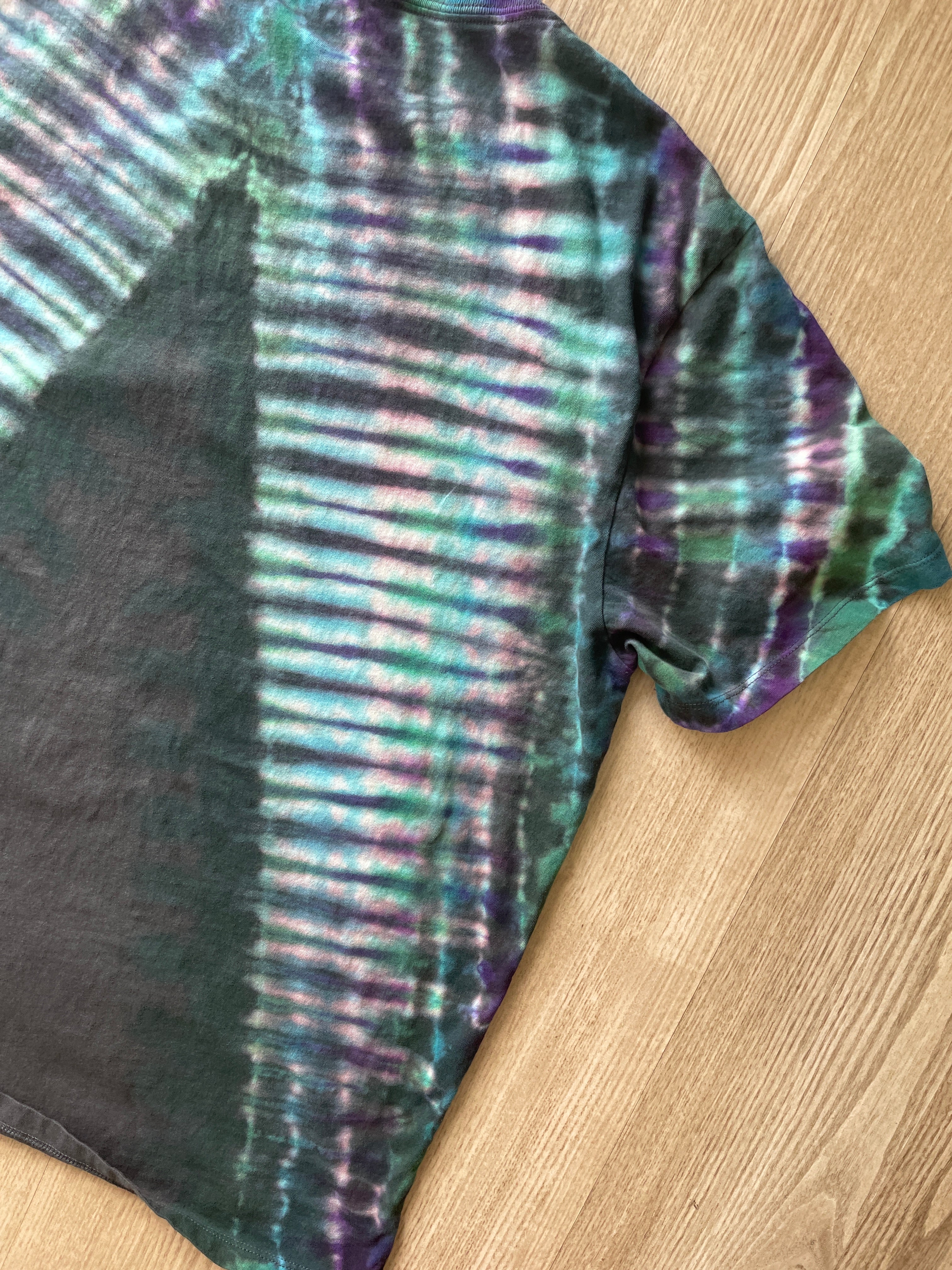 2XL Men’s NASA Planet Earth Handmade Reverse Tie Dye T-Shirt | One-Of-a-Kind Gray, Green, and Blue Short Sleeve