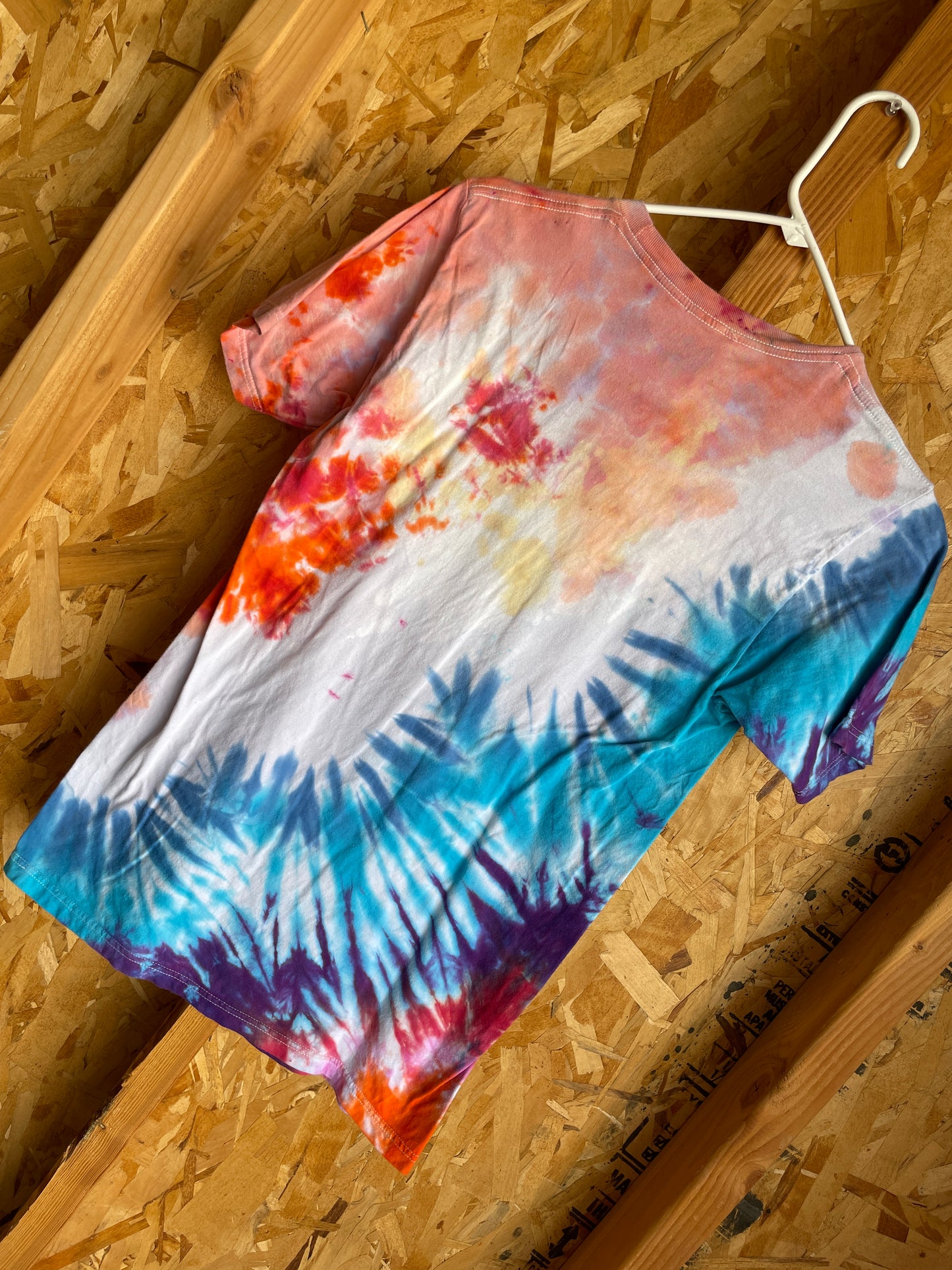 Medium Women’s Coastal Surf Handmade Tie Dye T-Shirt | Purple, Blue, and Red Pleated Tie Dye Short Sleeve