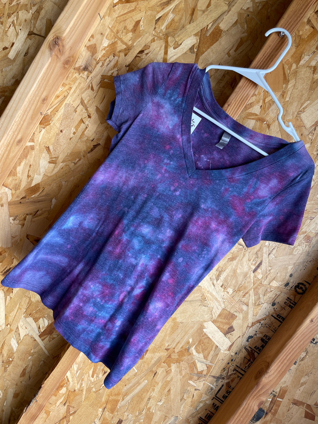 Small Women’s Momentum Climbing Handmade Tie Dye V-Neck T-Shirt | Blue and Purple Galaxy Ice Dye Short Sleeve