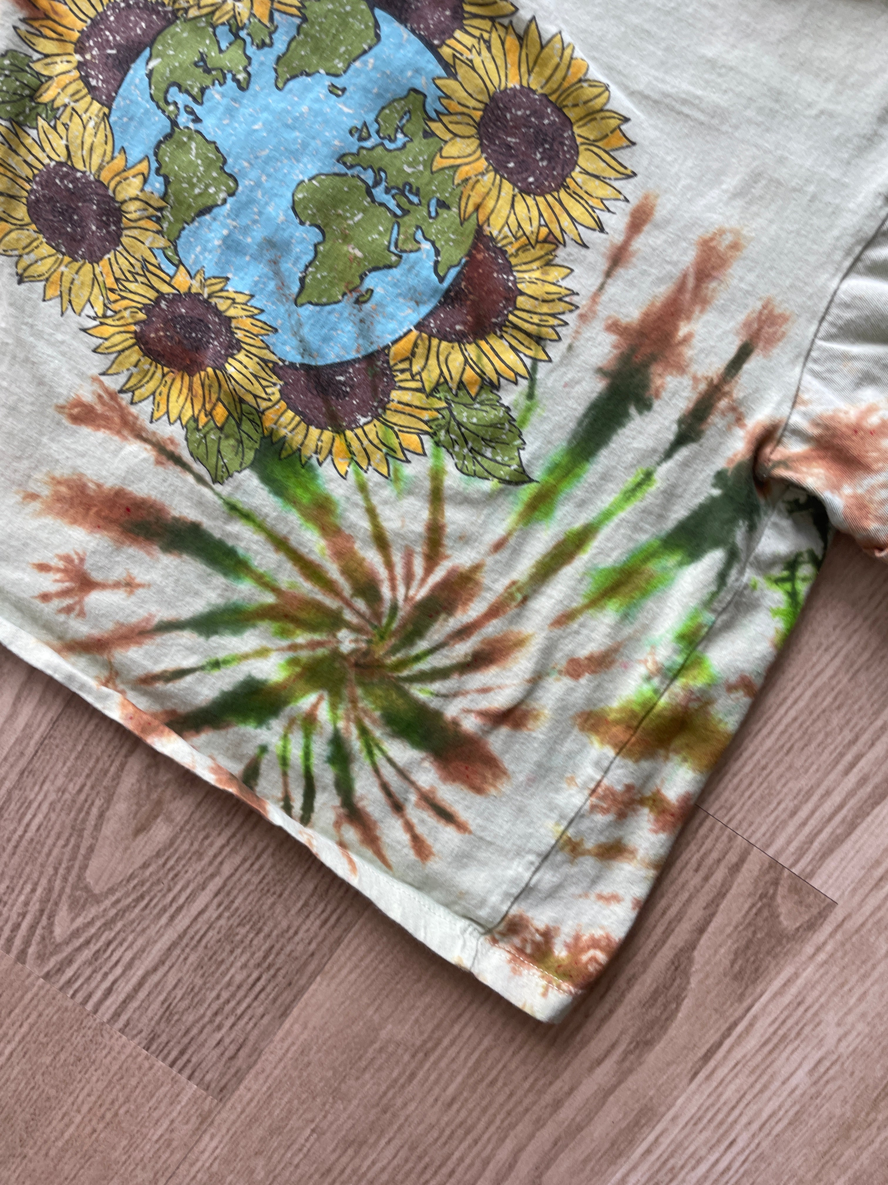 SMALL Women’s Be the Good in the World Yellow Sunflower Handmade Tie Dye Crop Top | One-Of-a-Kind Yellow and Green Short Sleeve