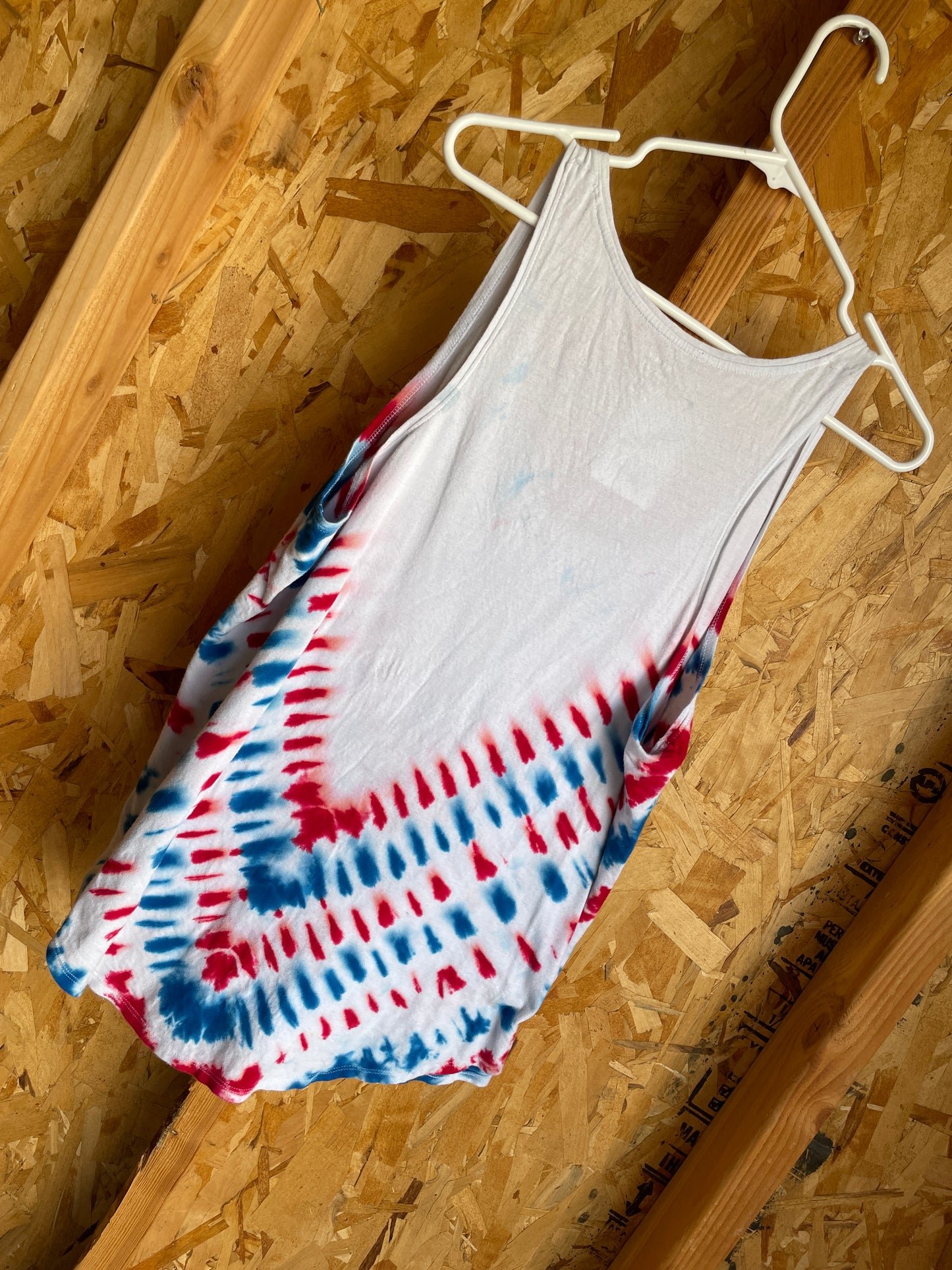 XL Women’s Red, White, and Blue Popsicle Handmade Tie Dye Tank Top | Patriotic V-Pleated Tie Dye Sleeveless Shirt