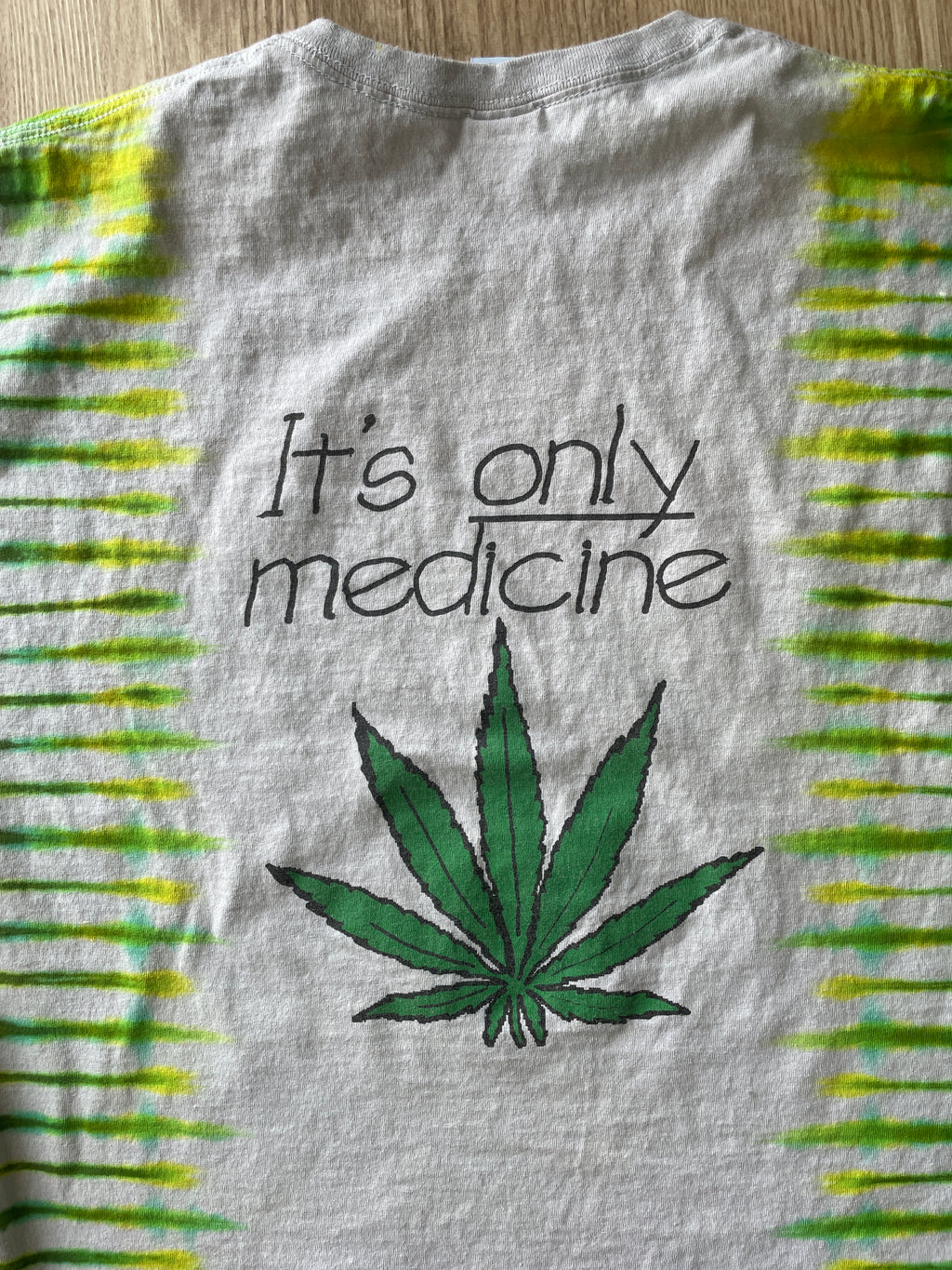 2XL Men’s Vintage Free Weed | It's Only Medicinal Double-Sided Handmade Tie Dye T-Shirt | One-Of-a-Kind White and Green Vintage Short Sleeve Shirt
