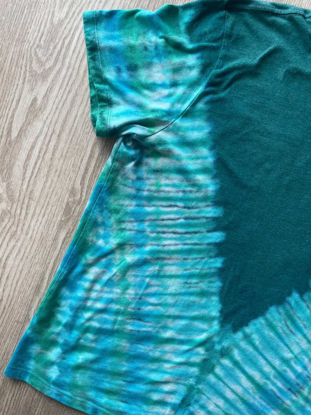 XL Men’s Bicycle Clean Energy Vehicle Handmade Reverse Tie Dye T-Shirt | One-Of-a-Kind Blue and Green Short Sleeve