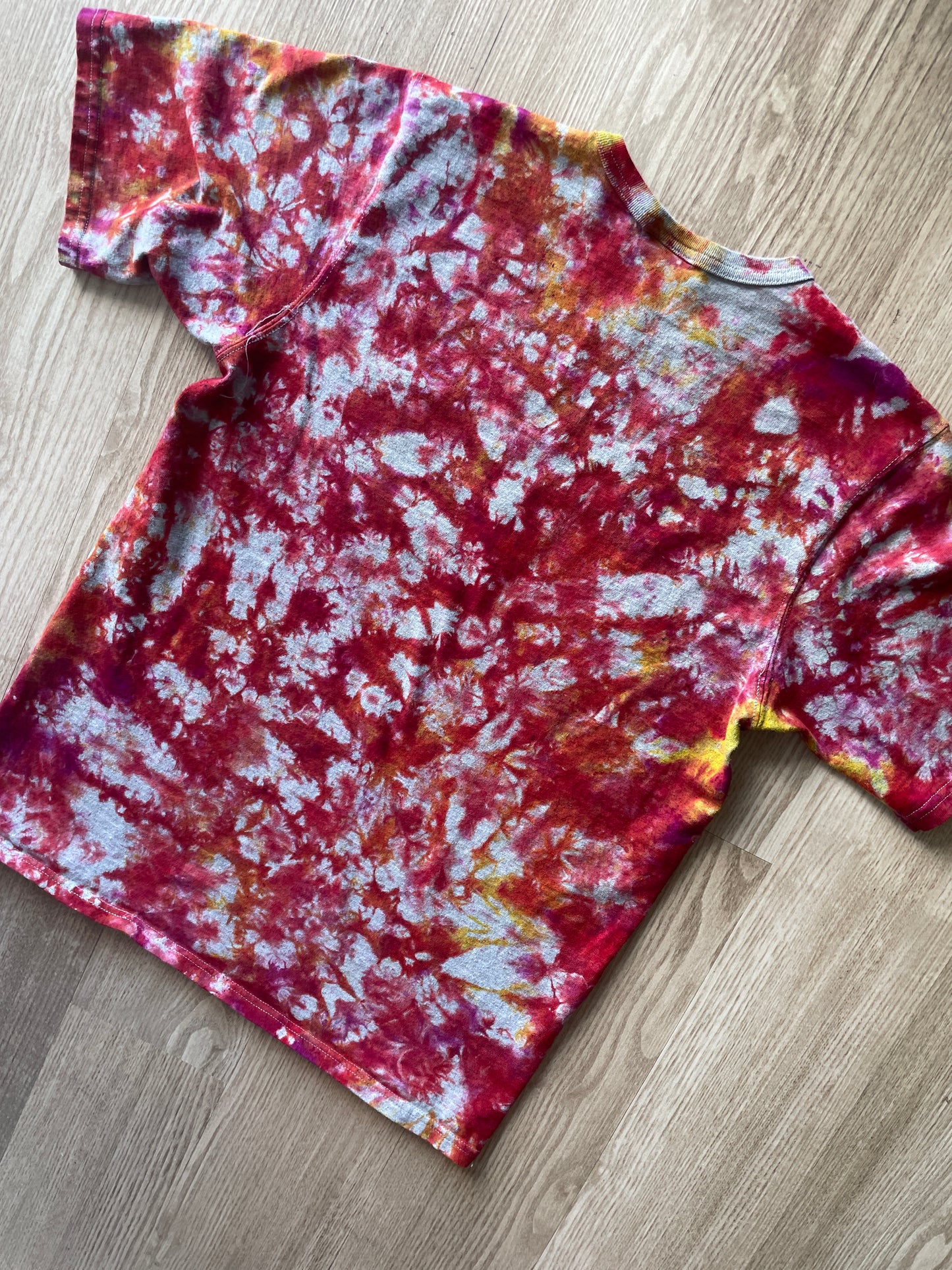 LARGE Men’s Champion Roses Handmade Tie Dye T-Shirt | One-Of-a-Kind Red and Grat Short Sleeve