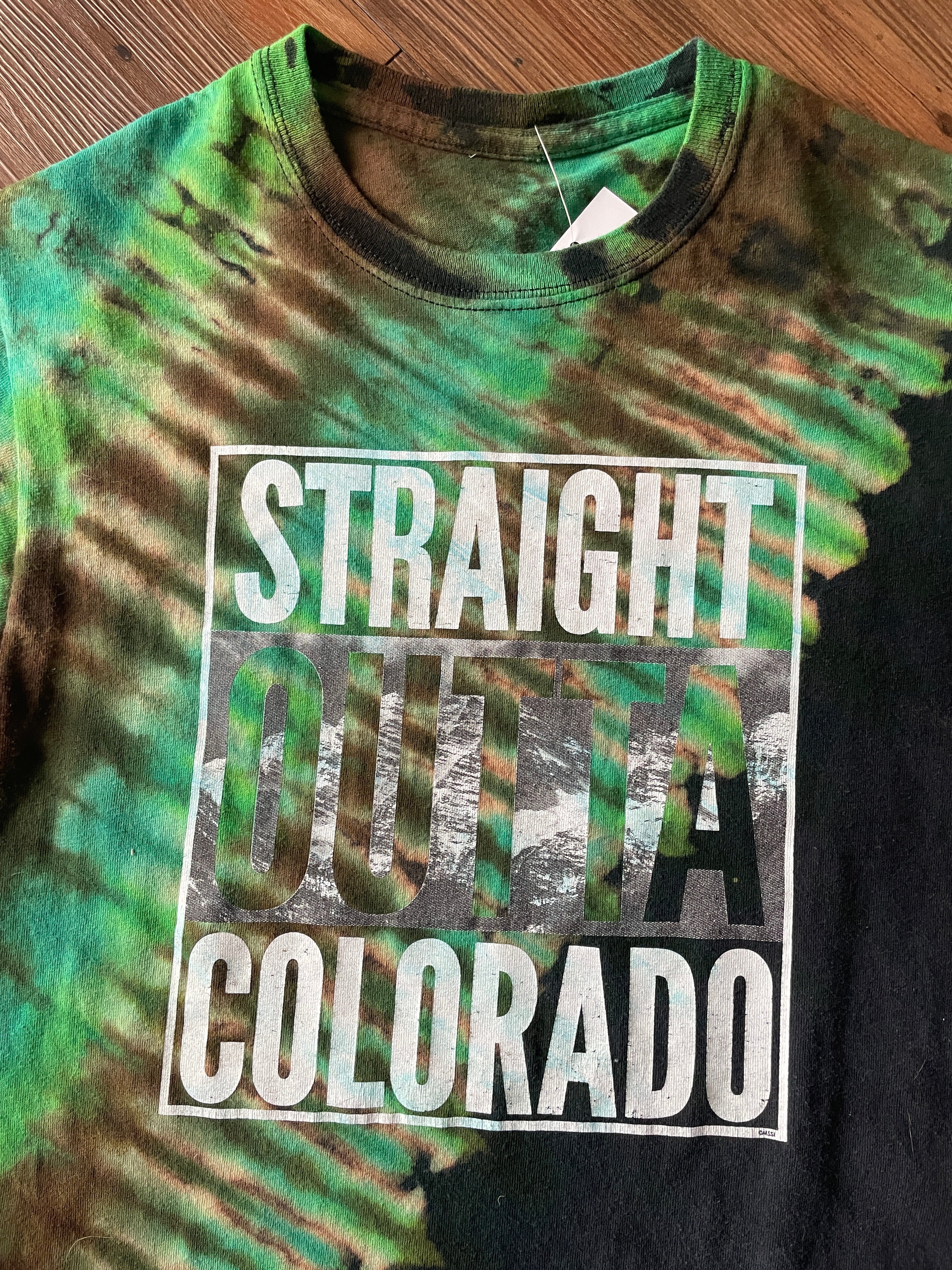 Small Men's Straight Outta Colorado Reverse Handmade Tie Dye T-Shirt | Black and Green Bleach Dye Tie Dye Short Sleeve
