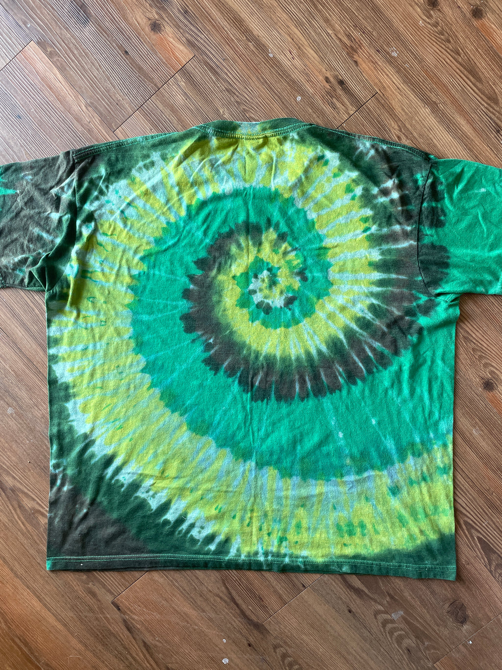 2-3XL Men’s The Office Dunder Mifflin T-Shirt | Green and Yellow Limitless Paper Handmade Reverse Tie Dye Short Sleeve