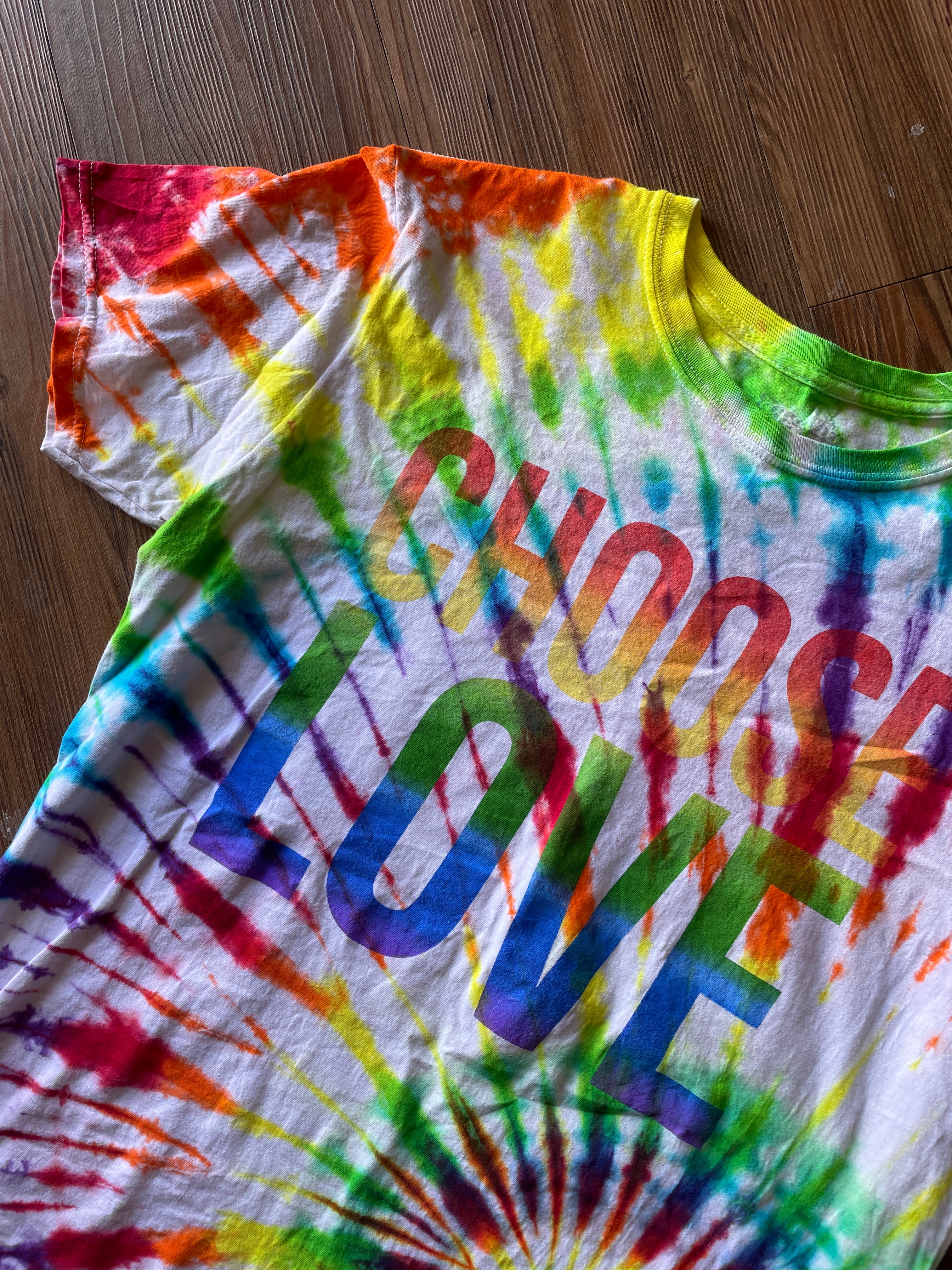LARGE Men’s Choose Love Rainbow Tie Dye T-Shirt | Good Vibes Tie Dye Short Sleeve