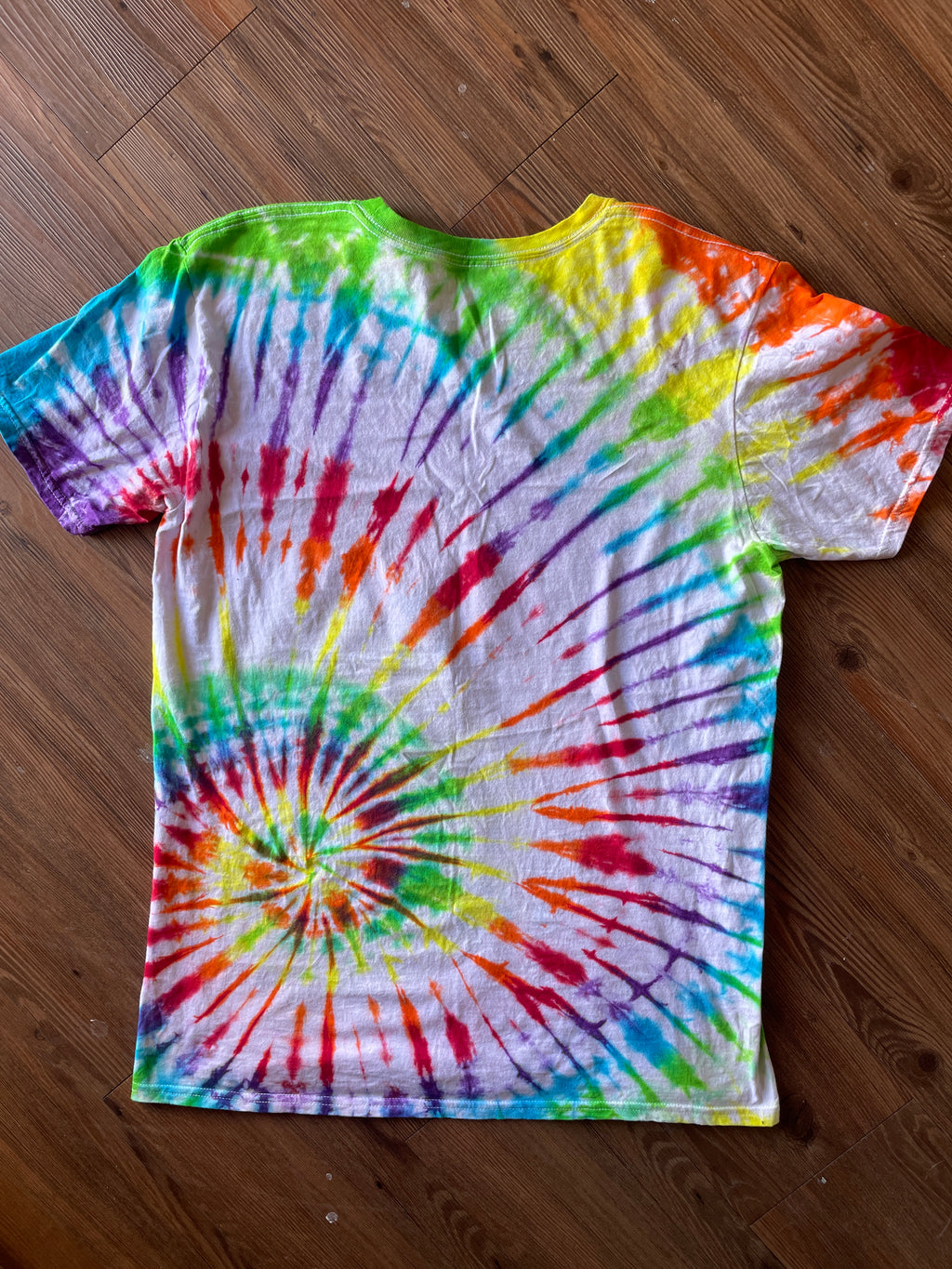 LARGE Men’s Choose Love Rainbow Tie Dye T-Shirt | Good Vibes Tie Dye Short Sleeve